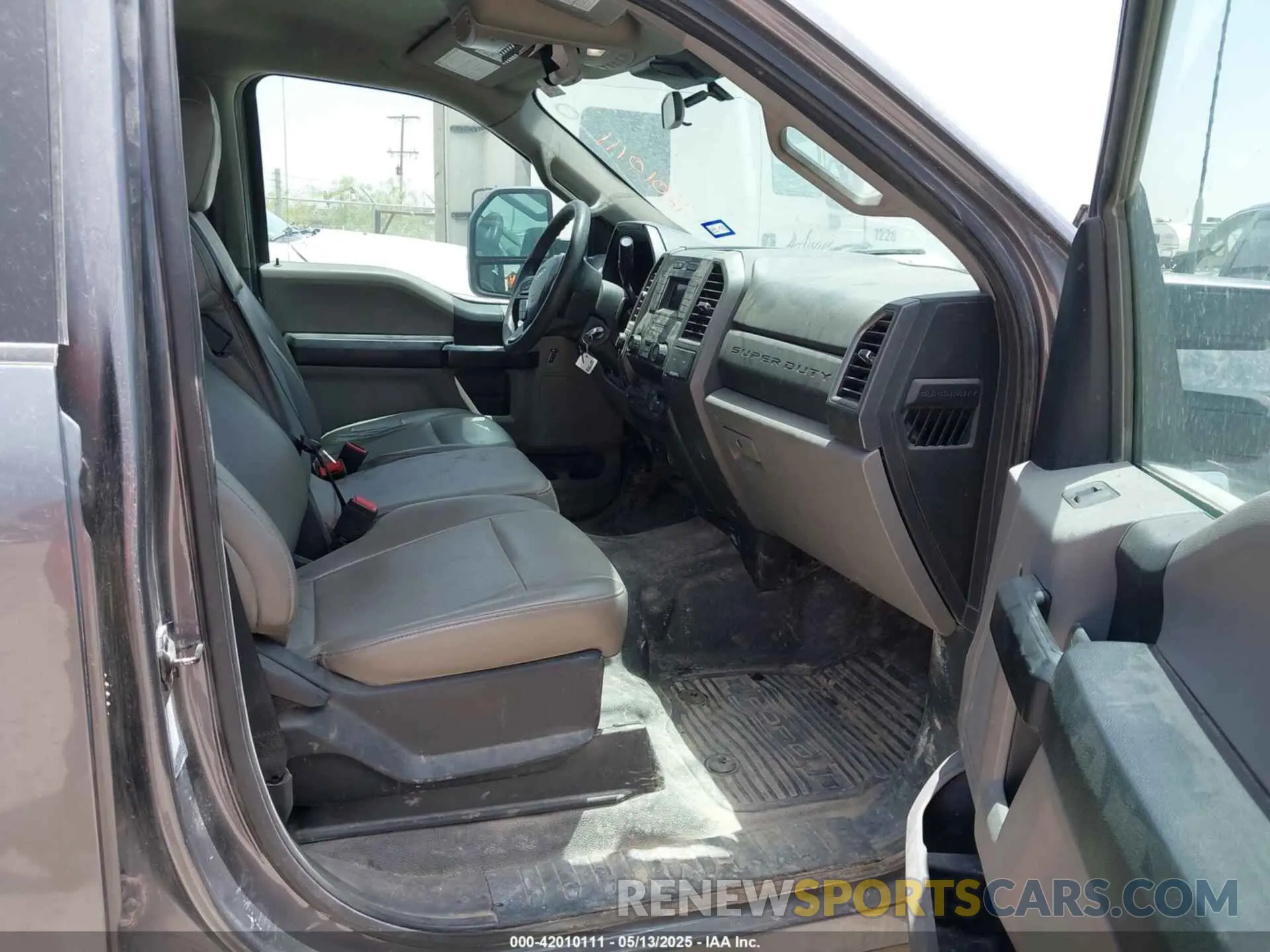 7 Photograph of a damaged car 1FD0W5HT9MED94404 FORD F-550 CHASSIS 2021