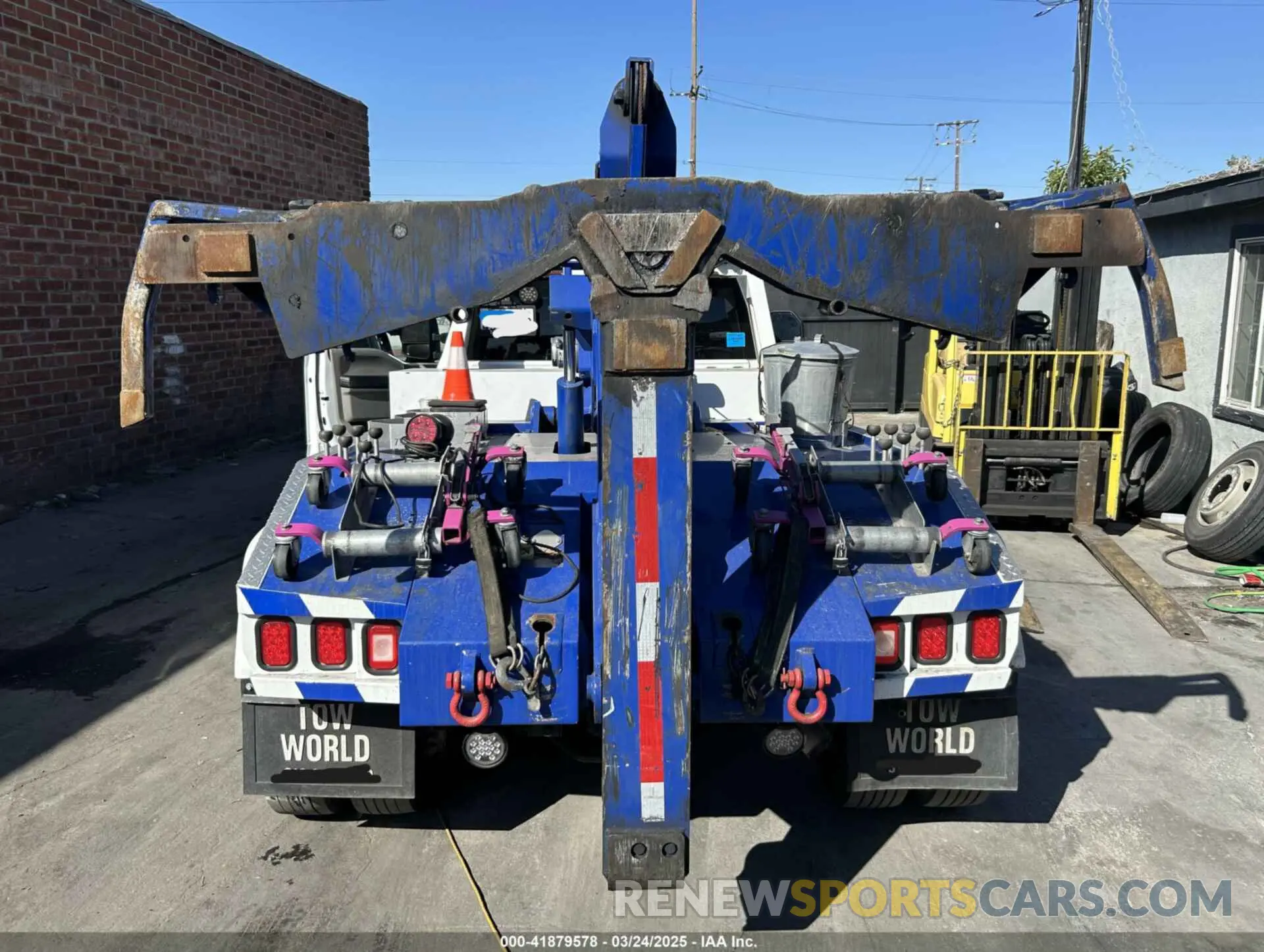 16 Photograph of a damaged car 1FDUF5GT4NDA04416 FORD F-550 CHASSIS 2022