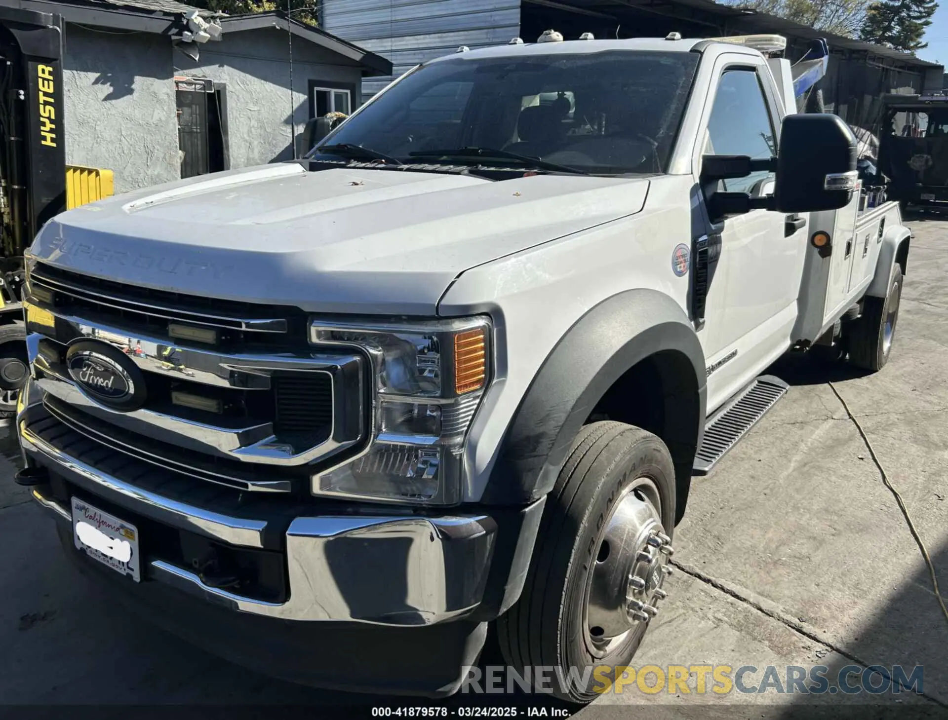 2 Photograph of a damaged car 1FDUF5GT4NDA04416 FORD F-550 CHASSIS 2022