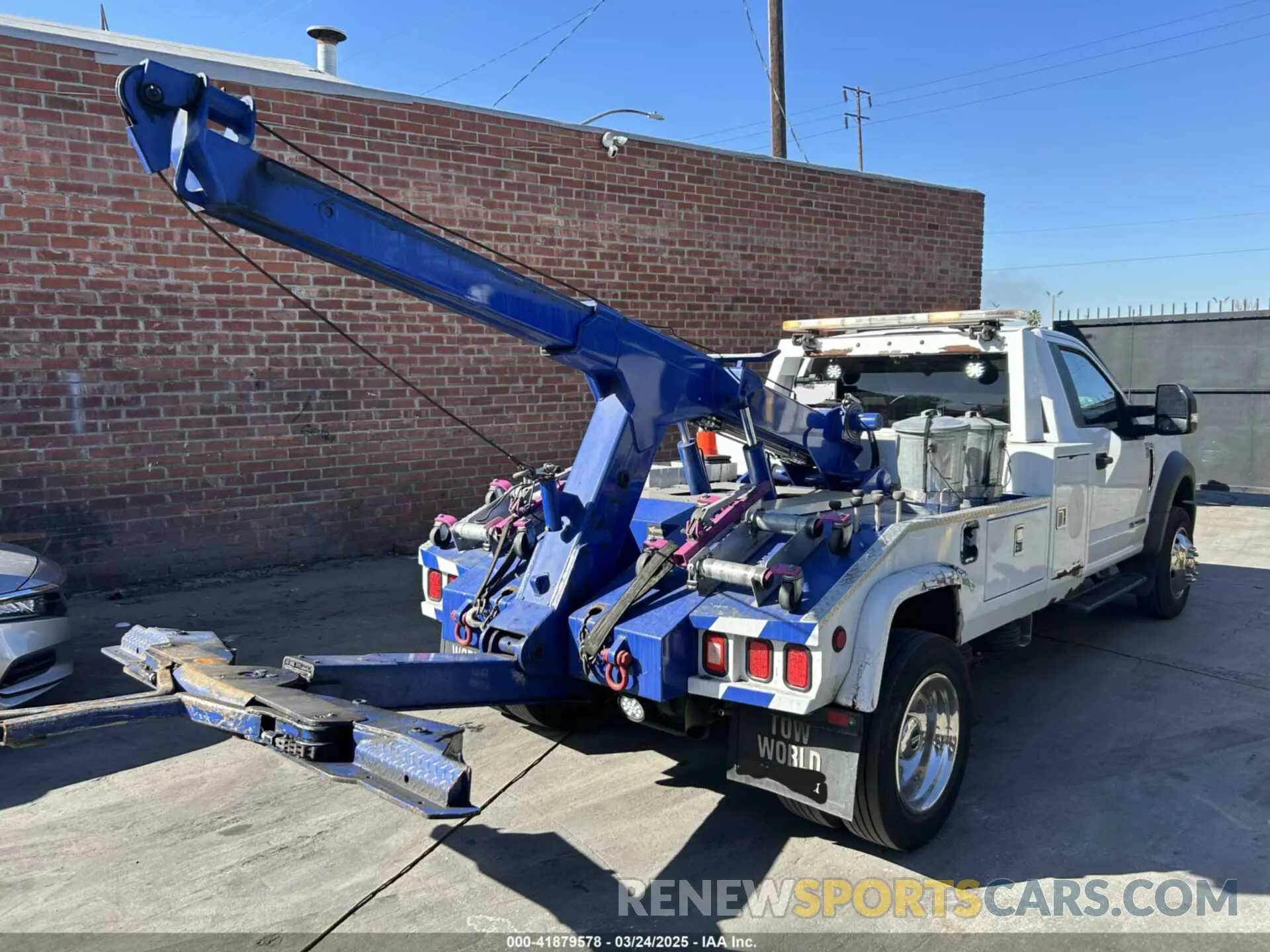 4 Photograph of a damaged car 1FDUF5GT4NDA04416 FORD F-550 CHASSIS 2022