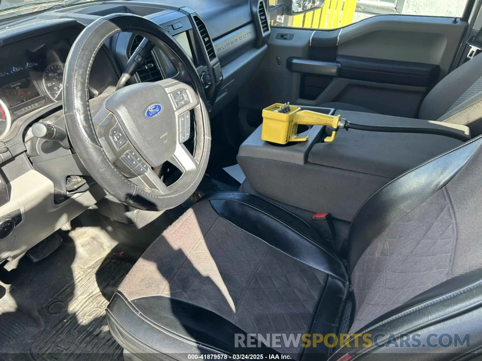 5 Photograph of a damaged car 1FDUF5GT4NDA04416 FORD F-550 CHASSIS 2022