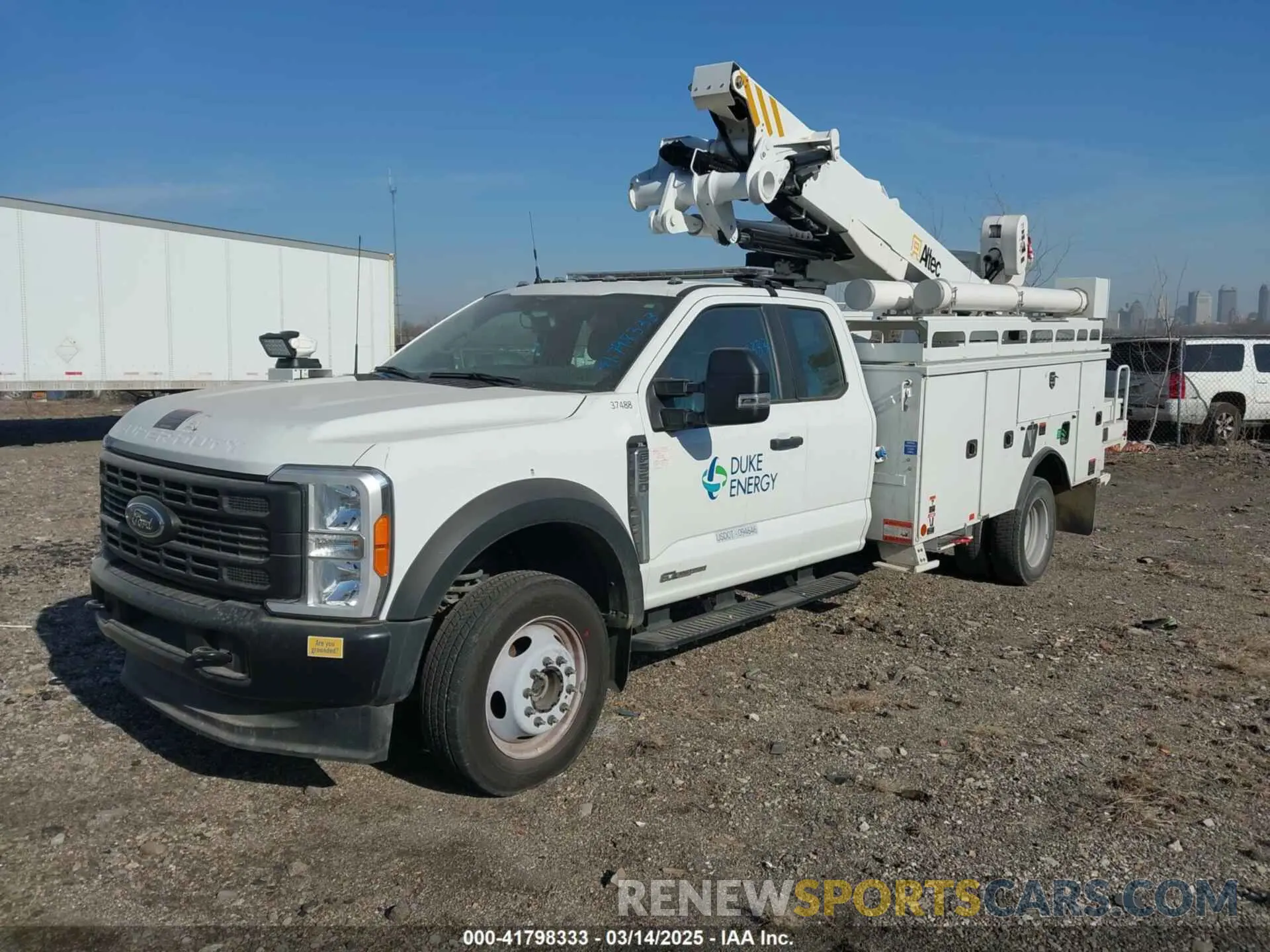 2 Photograph of a damaged car 1FD0X5HT2PEC35127 FORD F-550 CHASSIS 2023