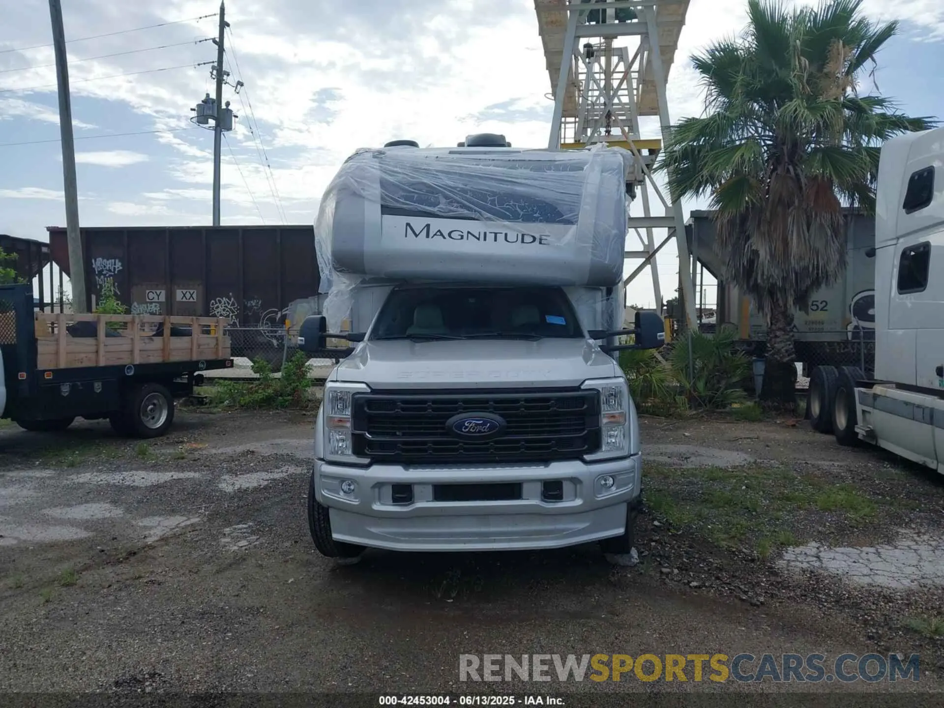 15 Фотография поврежденного автомобиля 1FDUF5HTXRDA00083 FORD F-550 CHASSIS 2024