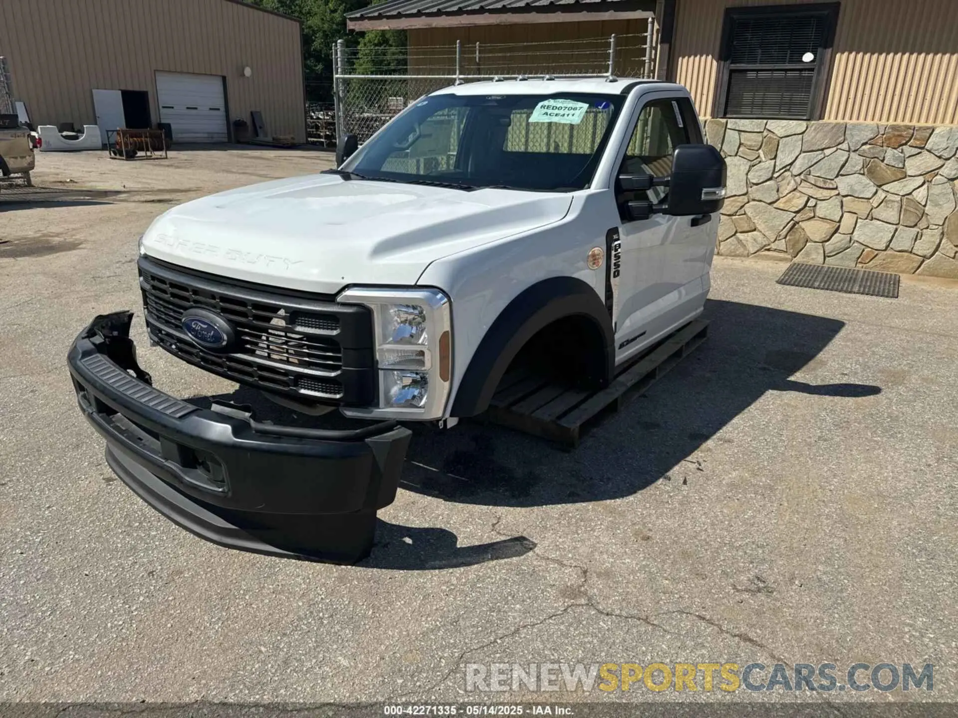 2 Photograph of a damaged car 1FDUF5HTXRED07067 FORD F-550 CHASSIS 2024