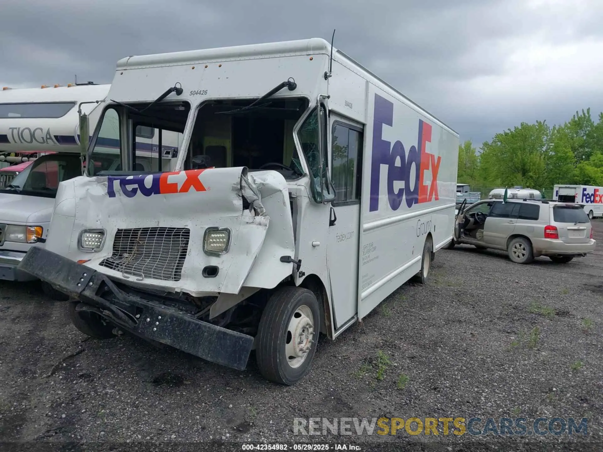 2 Photograph of a damaged car 1F65F5KN4N0A12060 FORD F-59 COMMERCIAL STRIPPED 2022