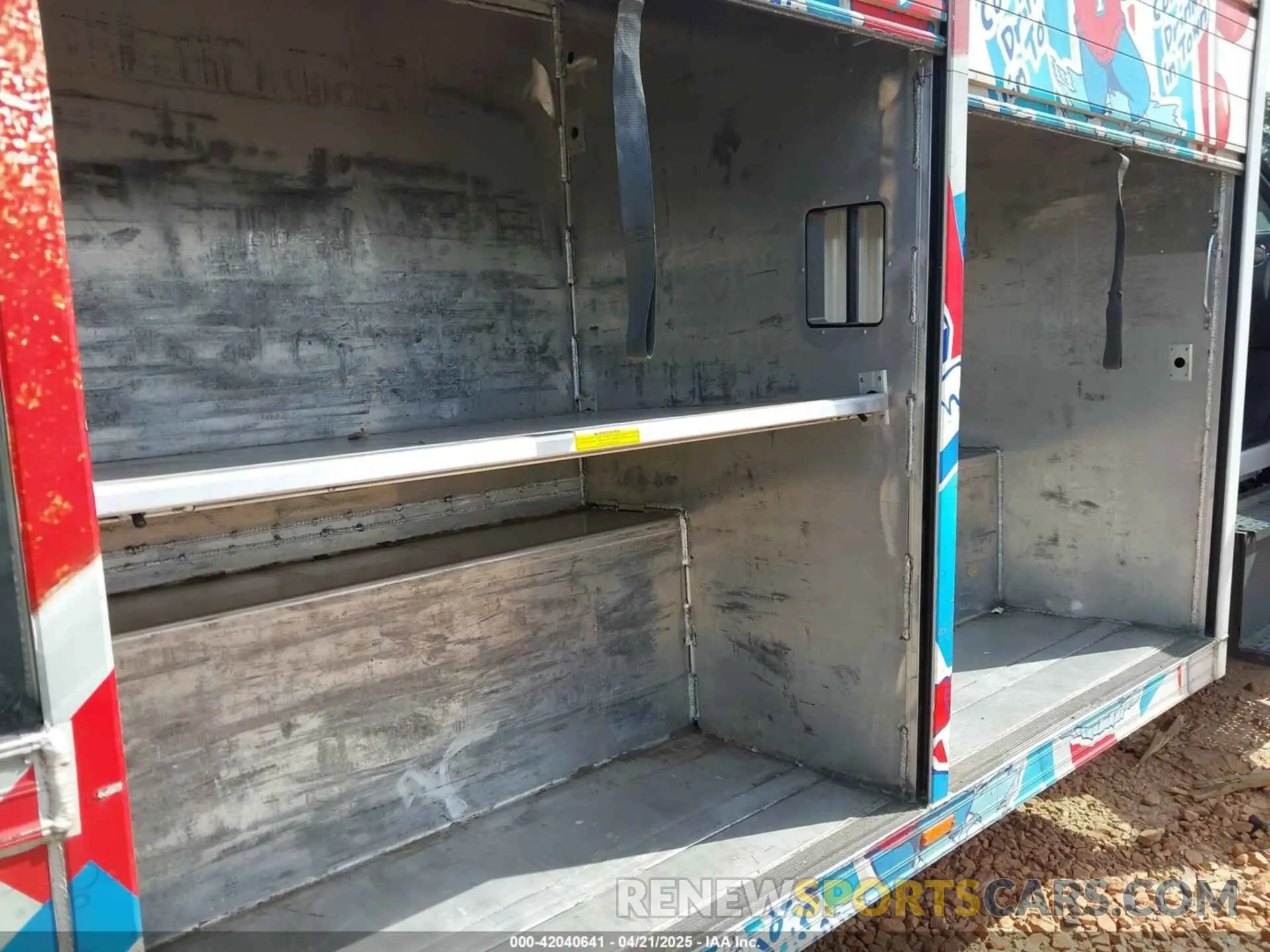 19 Photograph of a damaged car 1FDWF6DC4KDF08219 FORD F-650 DIESEL 2019