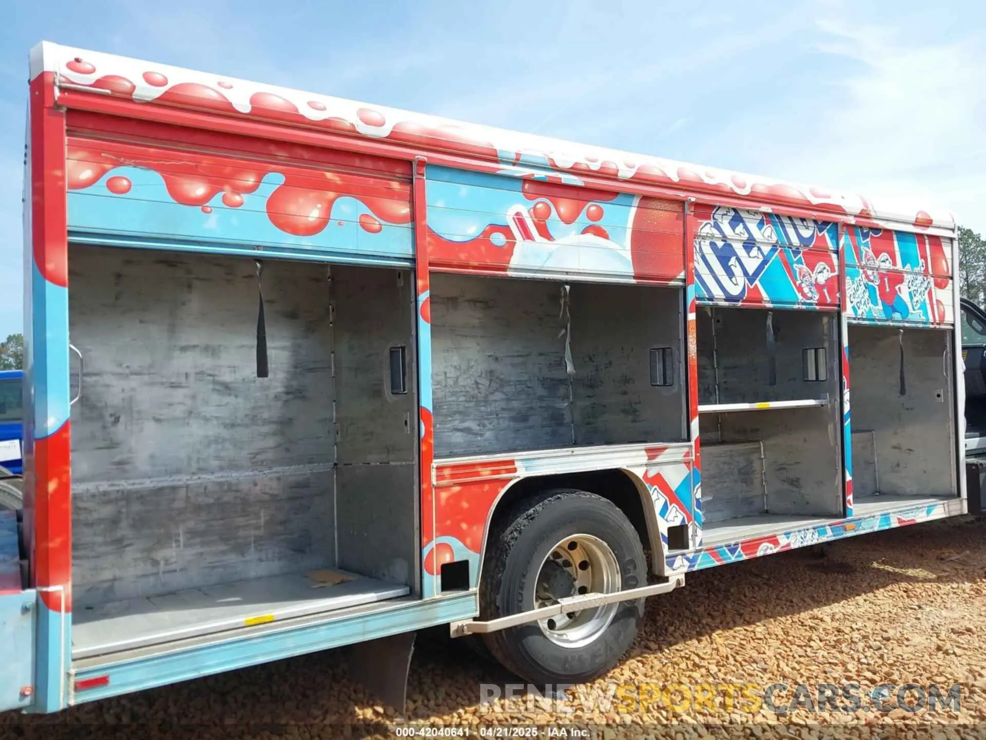 7 Photograph of a damaged car 1FDWF6DC4KDF08219 FORD F-650 DIESEL 2019