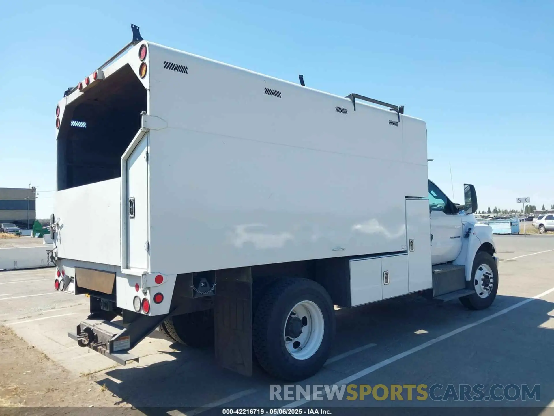 4 Фотография поврежденного автомобиля 1FDWF7DC5KDF15301 FORD F-750 DIESEL 2019
