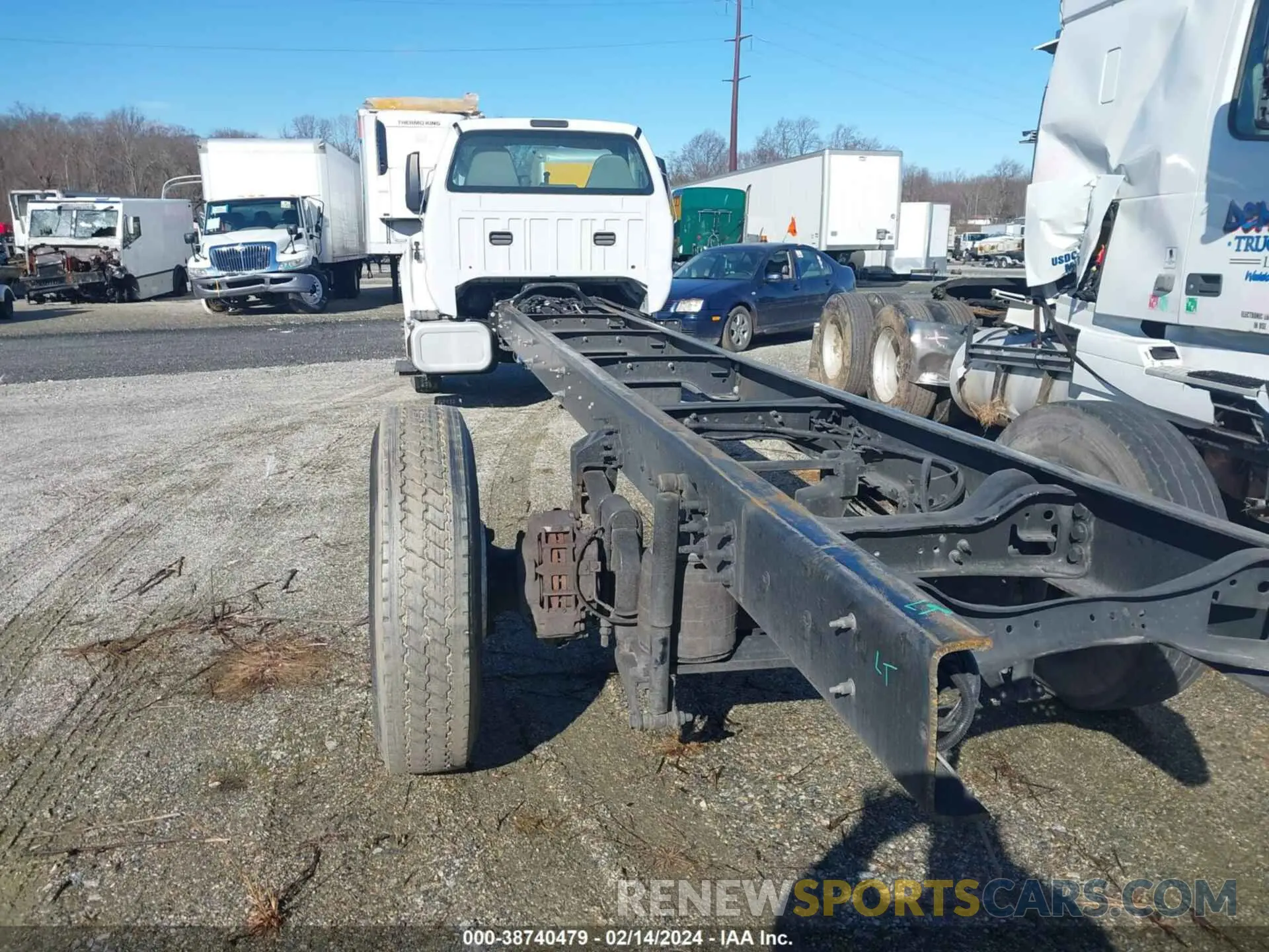 3 Photograph of a damaged car 1FDNF7DE8NDF10742 FORD F-750 DIESEL 2022