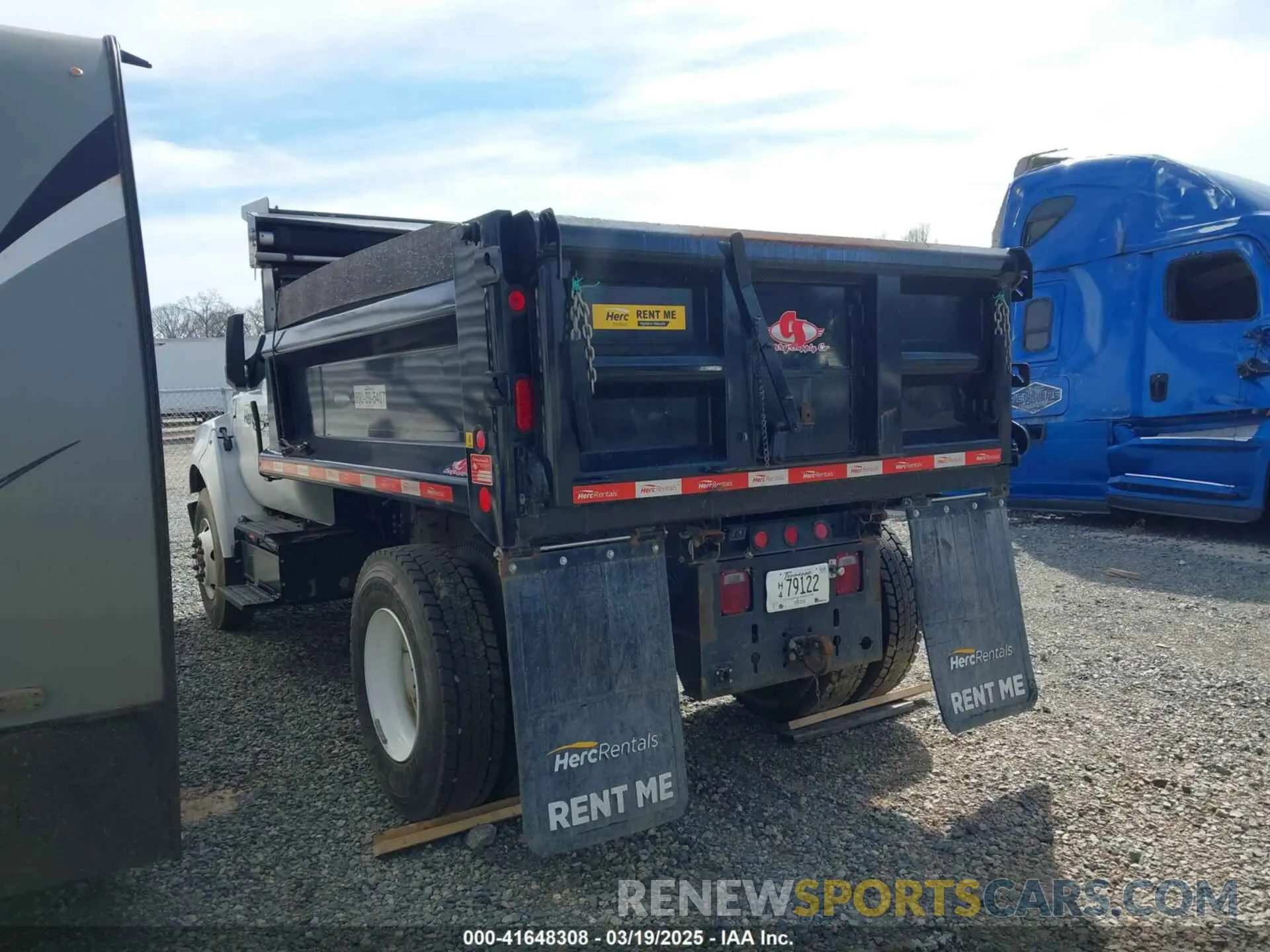 4 Photograph of a damaged car 1FDNF7AN7PDF11257 FORD F-750 GAS 2023