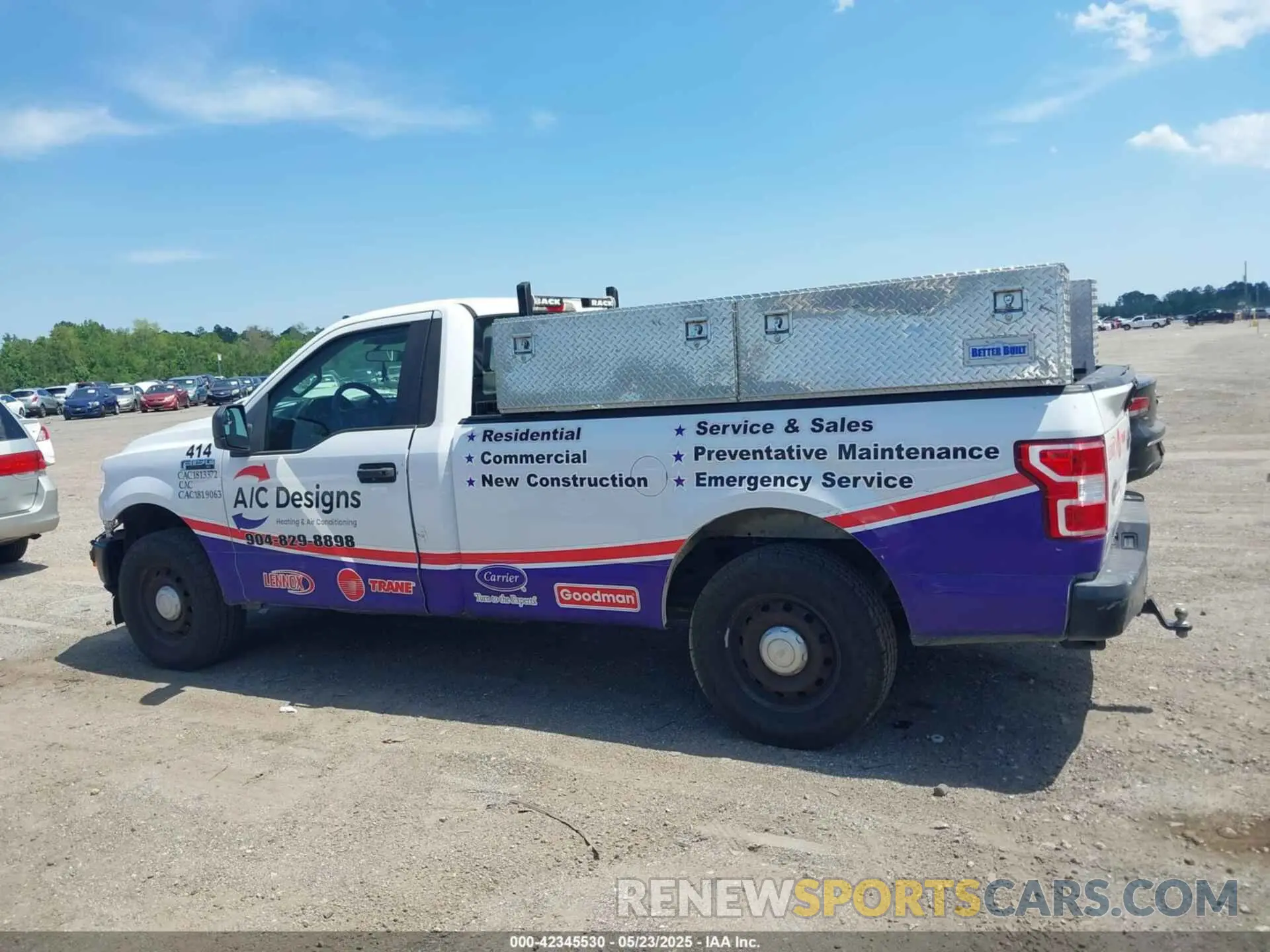 14 Photograph of a damaged car 1FTMF1CD1KKCO5739 FORD F15 2019