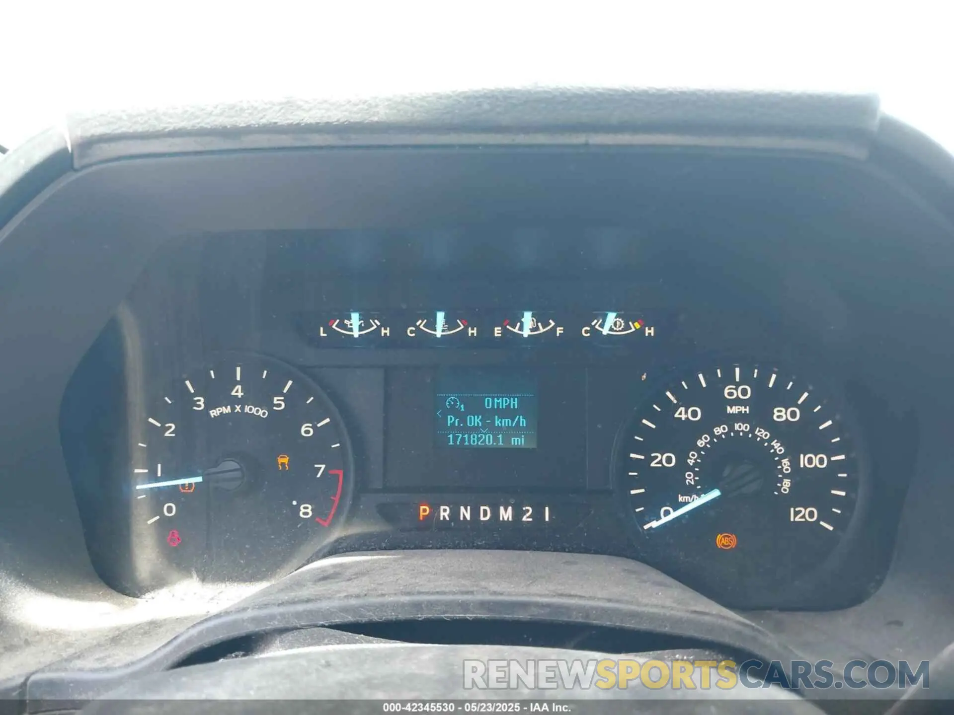 7 Photograph of a damaged car 1FTMF1CD1KKCO5739 FORD F15 2019