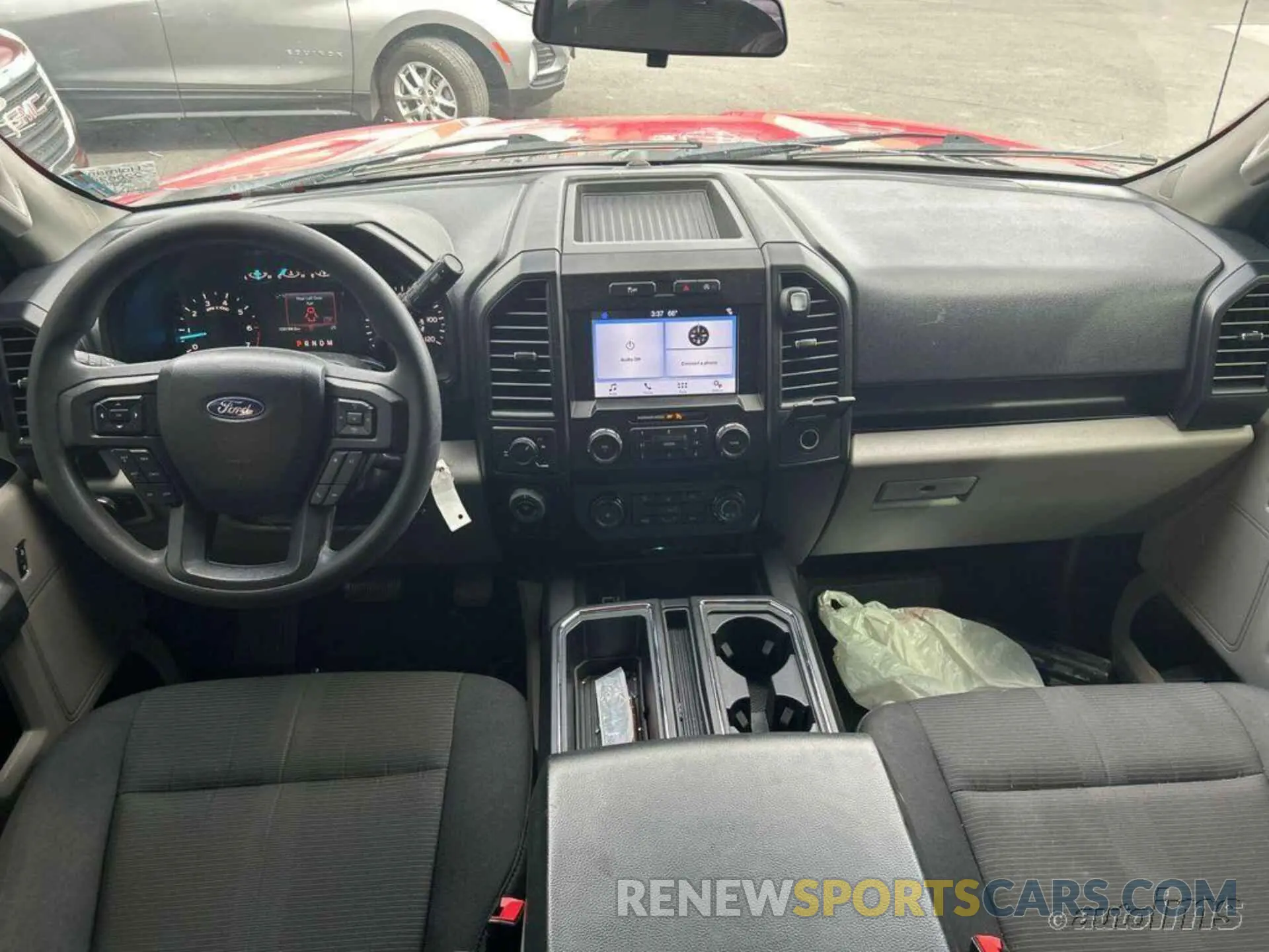 3 Фотография поврежденного автомобиля 1FTEW1C48KKF26800 FORD F150 2019