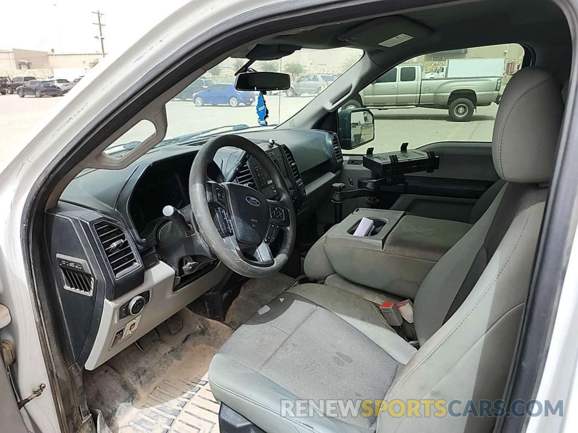 12 Photograph of a damaged car 1FTEW1E57KFA21362 FORD F150 2019