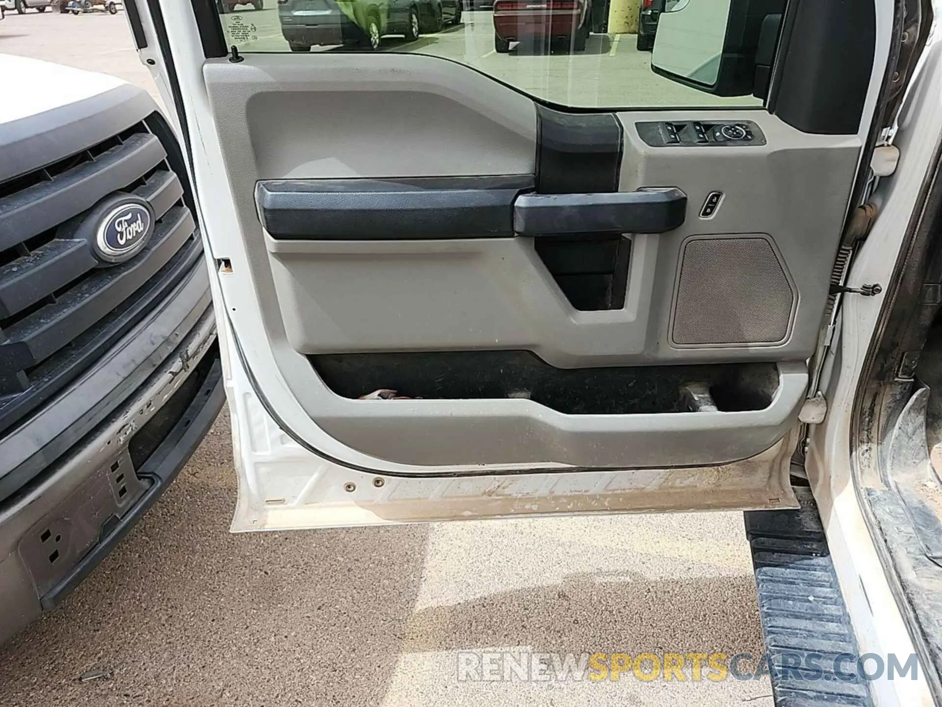 13 Photograph of a damaged car 1FTEW1E57KFA21362 FORD F150 2019