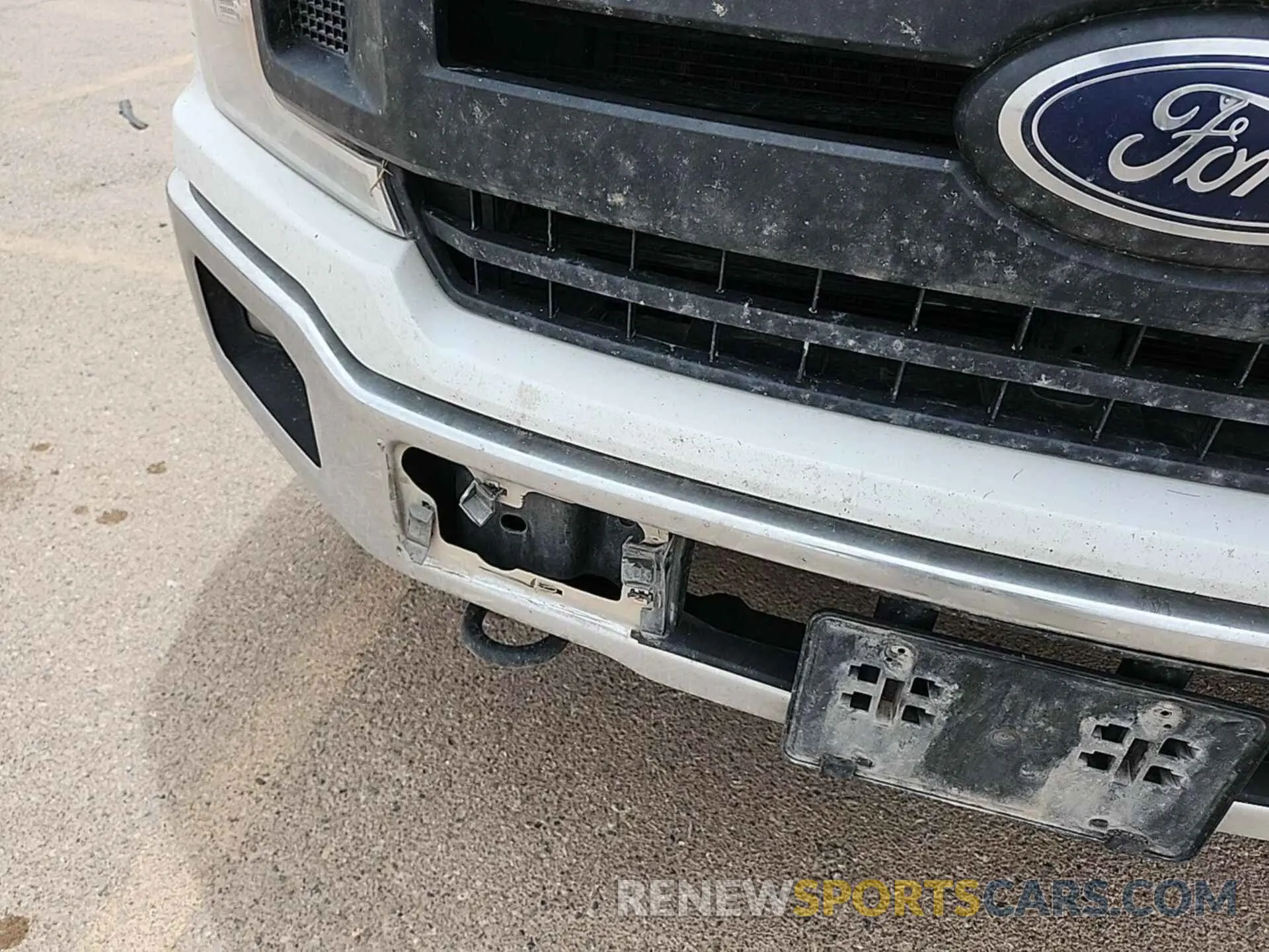24 Photograph of a damaged car 1FTEW1E57KFA21362 FORD F150 2019