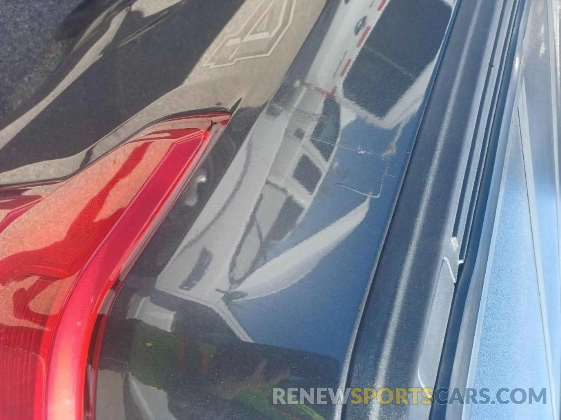 10 Photograph of a damaged car 1FTEW1EP1KKD58926 FORD F150 2019