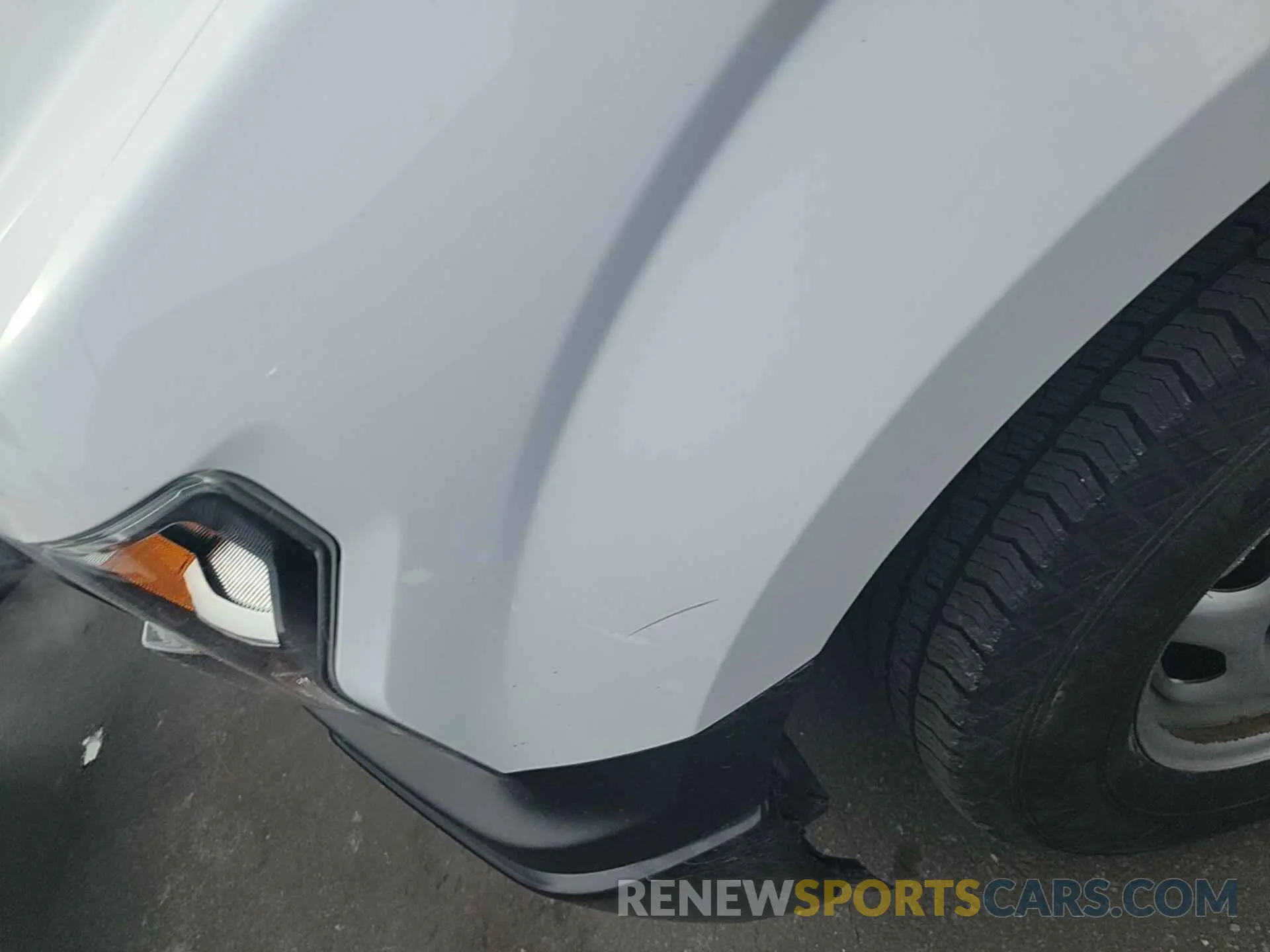 14 Photograph of a damaged car 1FTEX1C50KKD85162 FORD F150 2019
