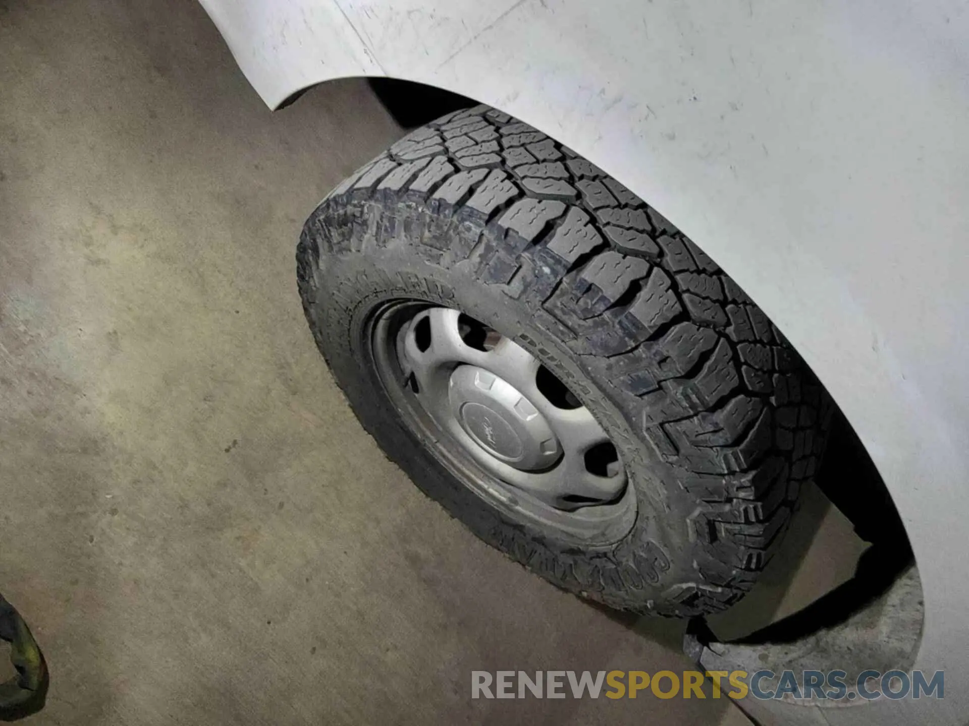 15 Photograph of a damaged car 1FTEX1CB0KKC55548 FORD F150 2019