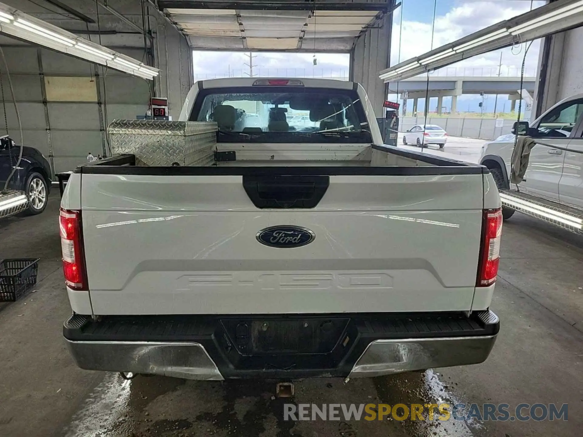 53 Photograph of a damaged car 1FTEX1EB1KKD33686 FORD F150 2019