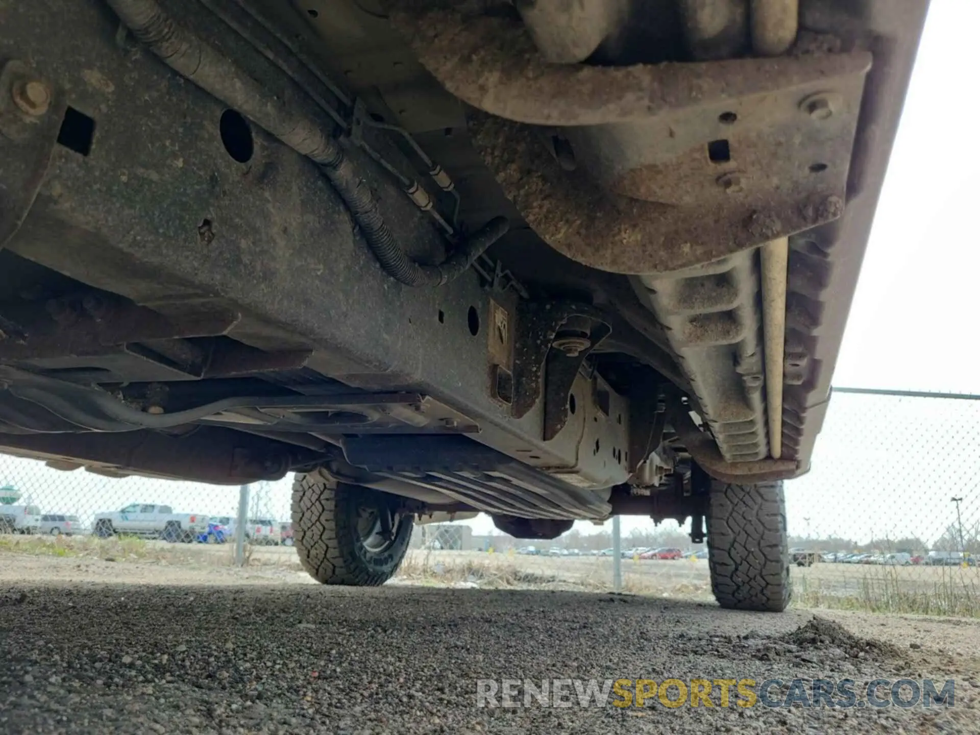 17 Photograph of a damaged car 1FTEX1EB5KKD65329 FORD F150 2019