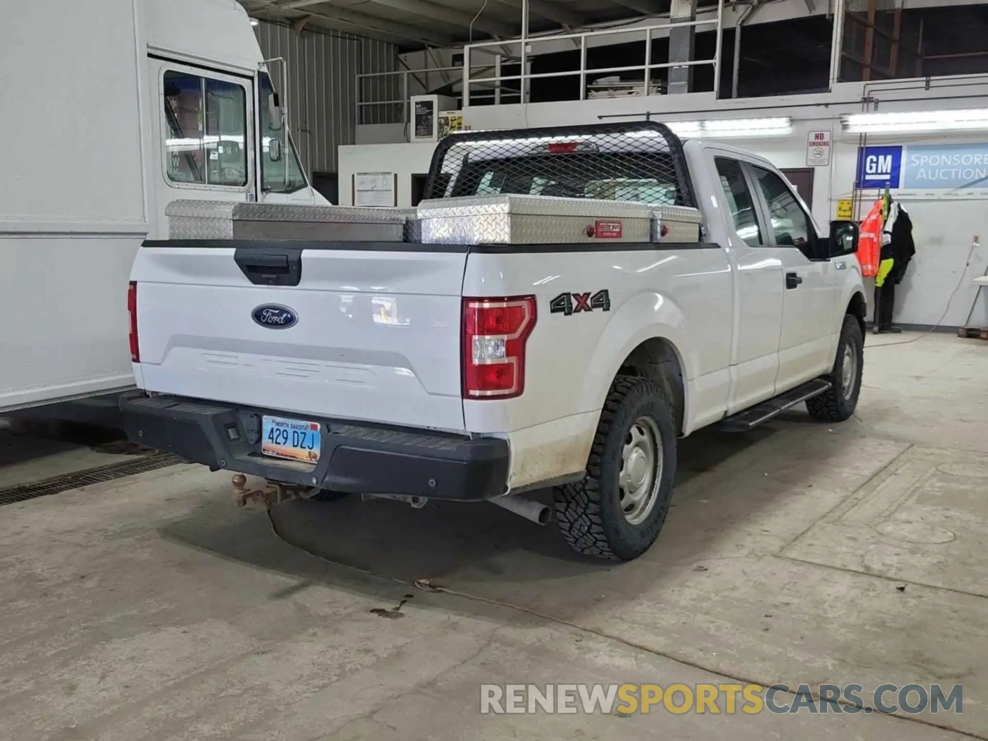 31 Photograph of a damaged car 1FTEX1EB5KKD65329 FORD F150 2019