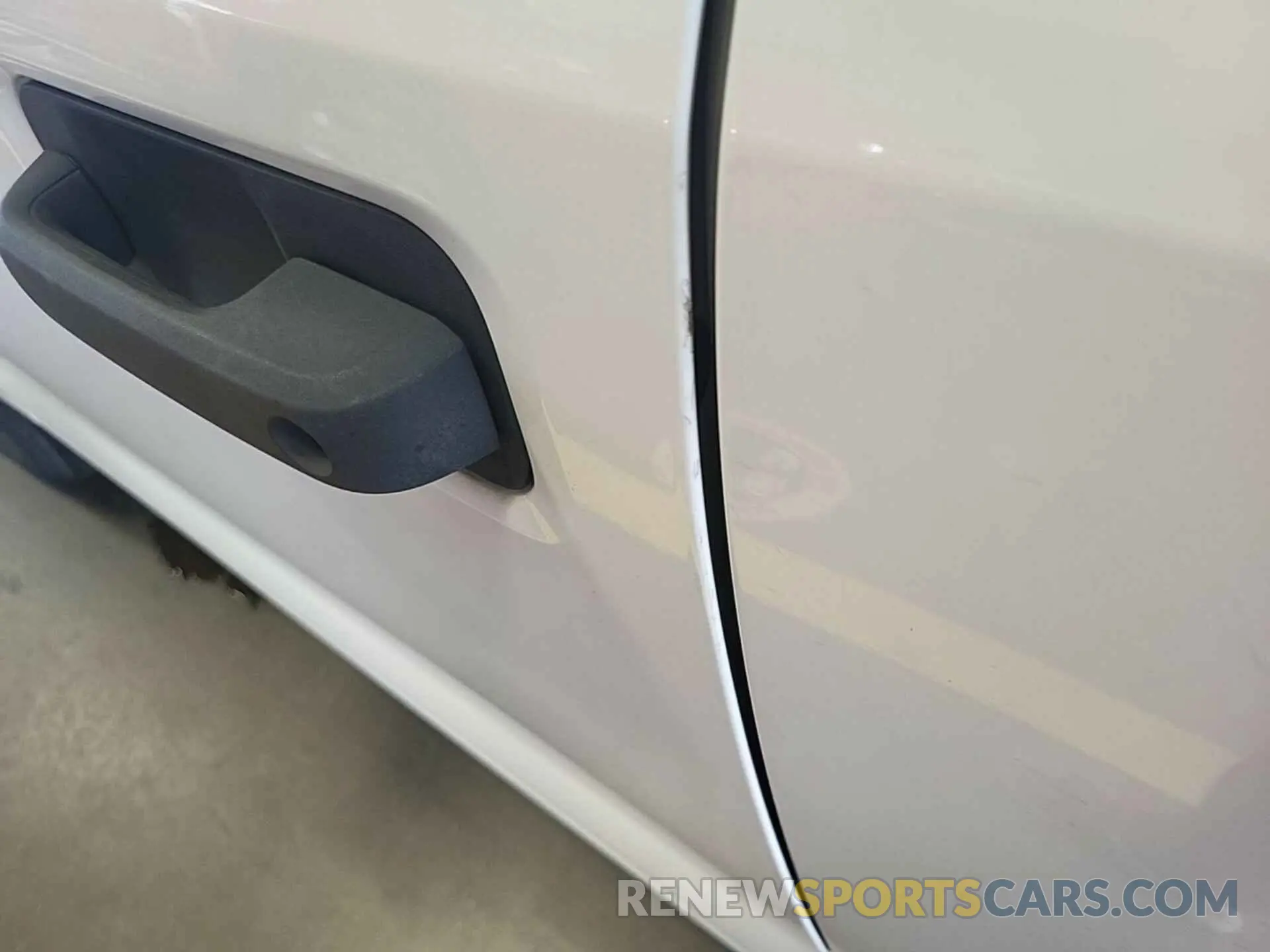 17 Photograph of a damaged car 1FTEX1EP5KFB49954 FORD F150 2019