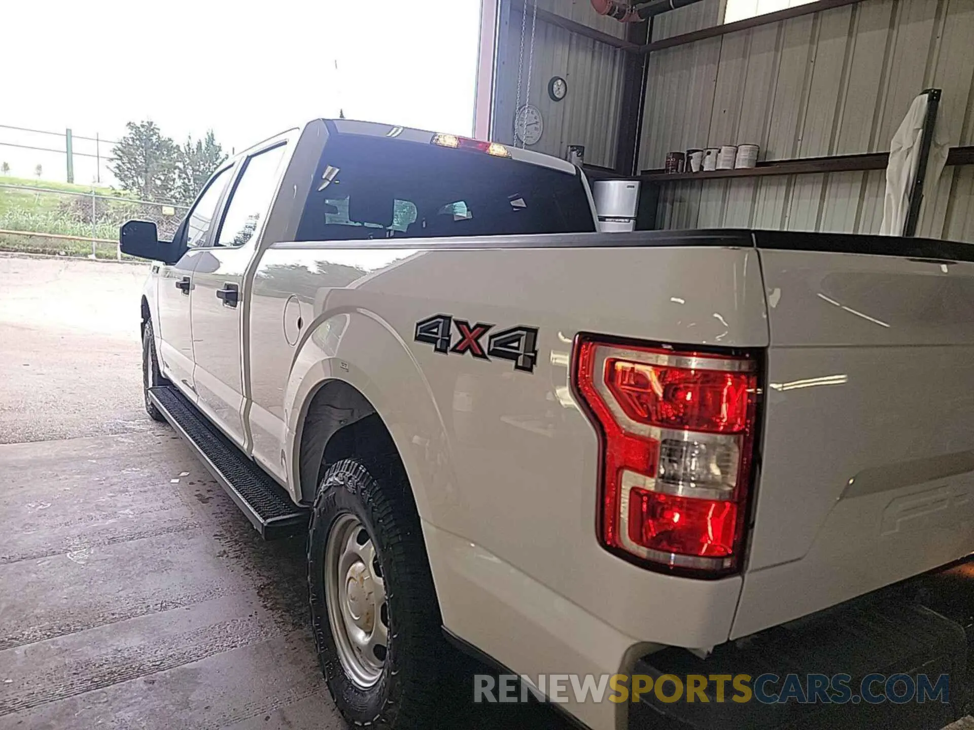 12 Фотография поврежденного автомобиля 1FTFW1E52KKD31172 FORD F150 2019