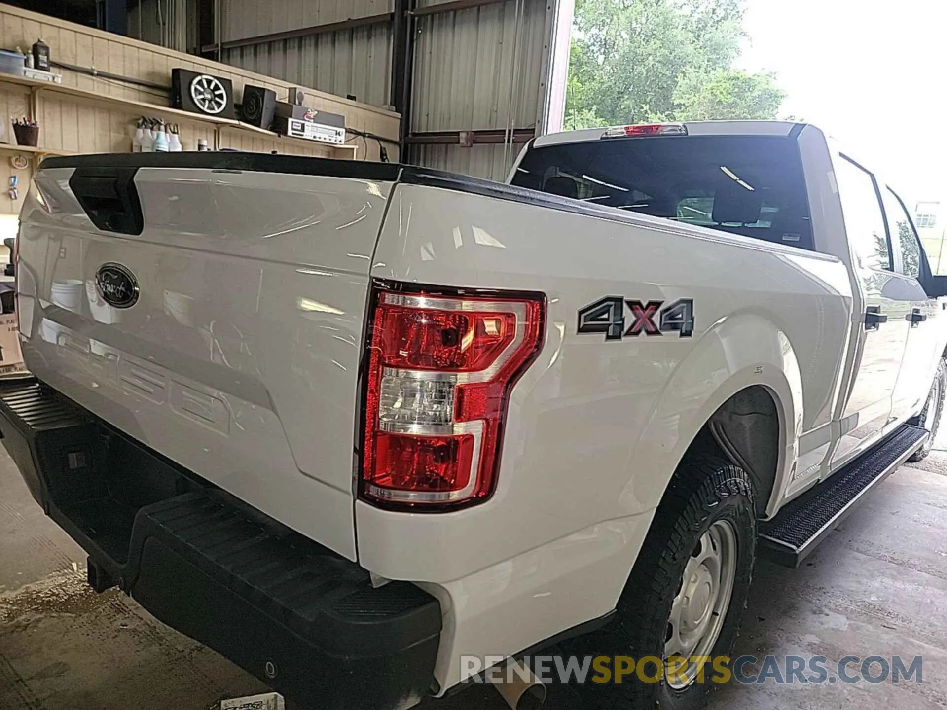 6 Фотография поврежденного автомобиля 1FTFW1E52KKD31172 FORD F150 2019