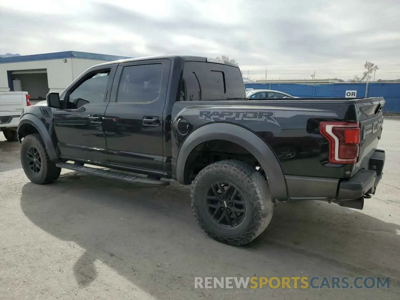 2 Фотография поврежденного автомобиля 1FTFW1RG6KFC32519 FORD F150 2019