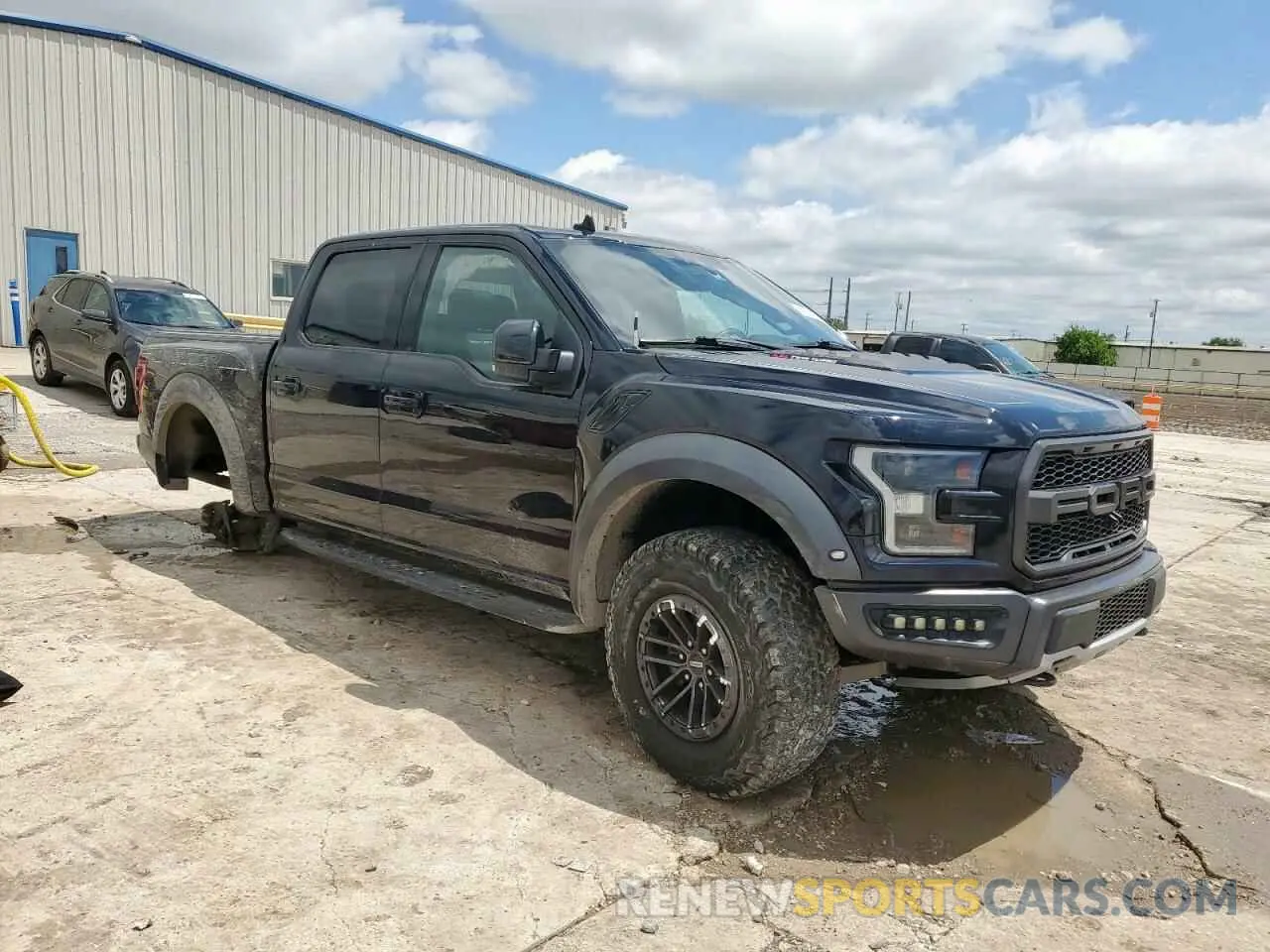 4 Фотография поврежденного автомобиля 1FTFW1RG8KFC17651 FORD F150 2019