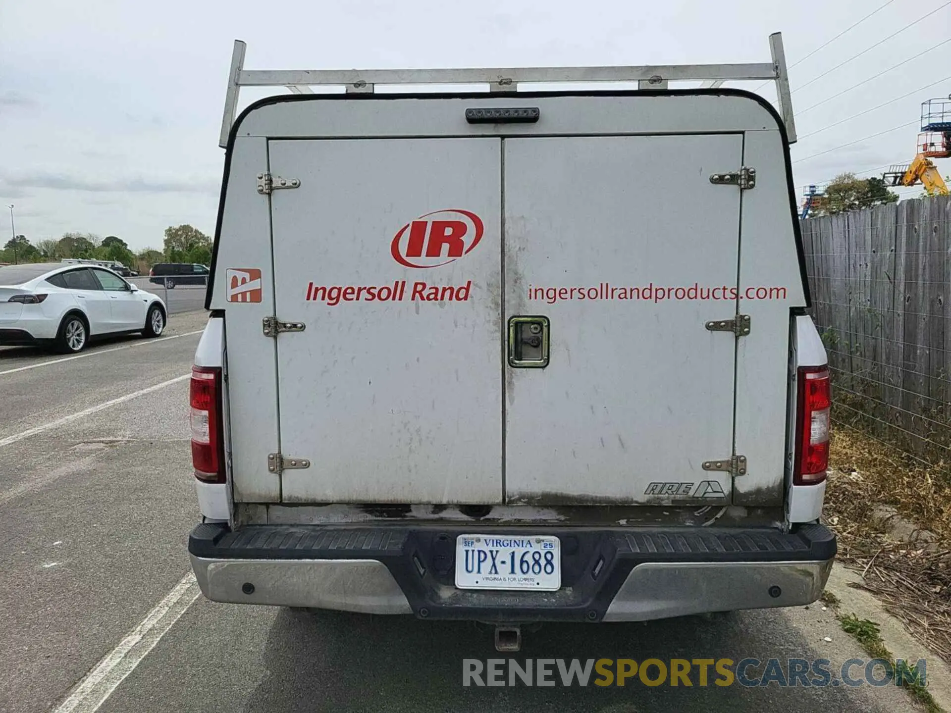 28 Photograph of a damaged car 1FTFX1C47KKE41495 FORD F150 2019