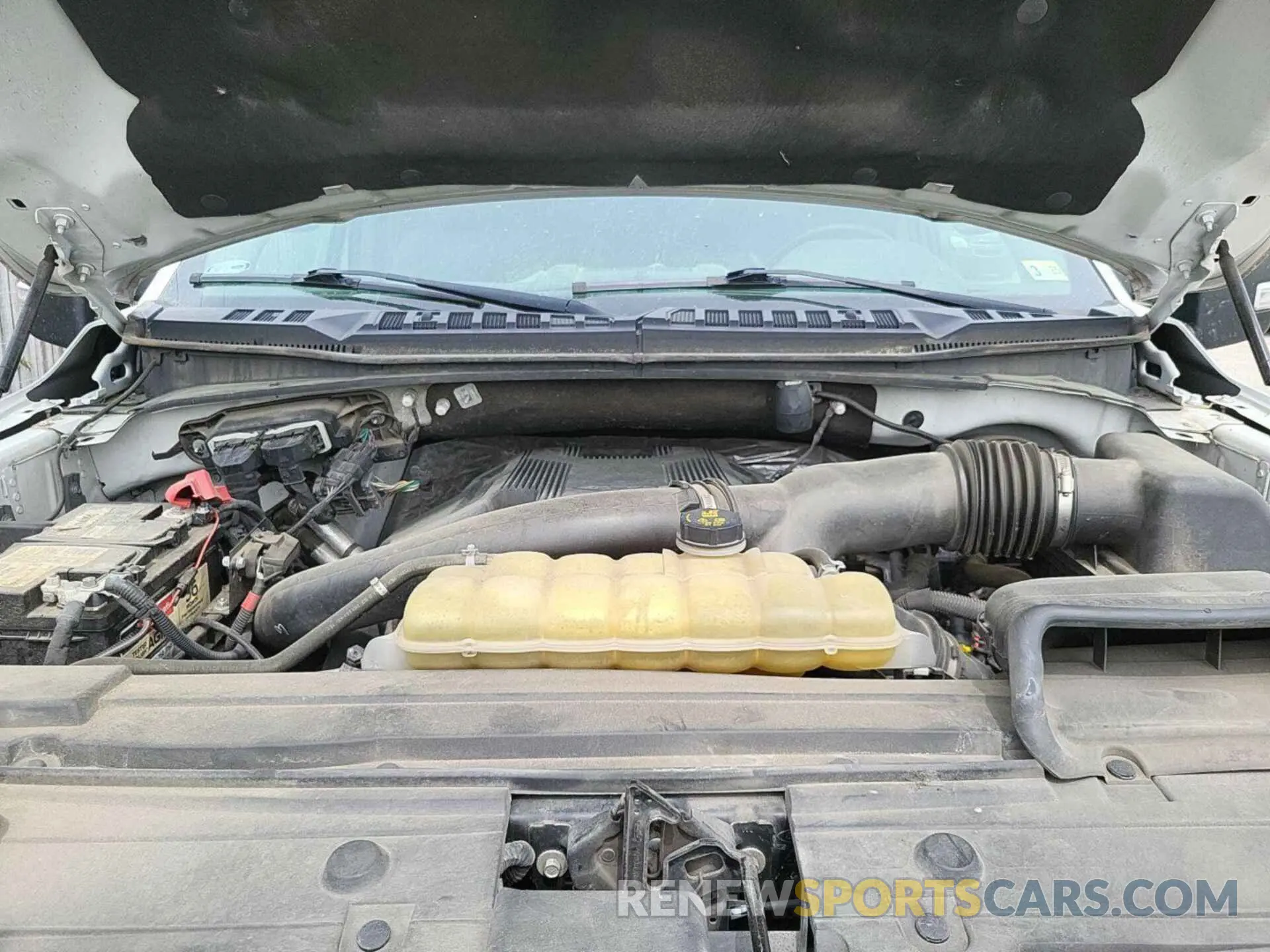 32 Photograph of a damaged car 1FTFX1C47KKE41495 FORD F150 2019