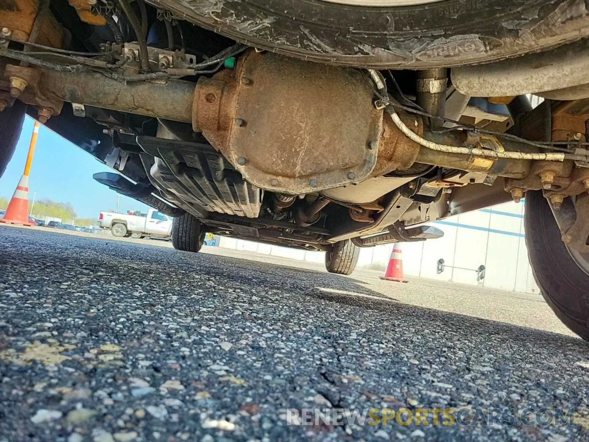 16 Photograph of a damaged car 1FTFX1E41KKC43699 FORD F150 2019