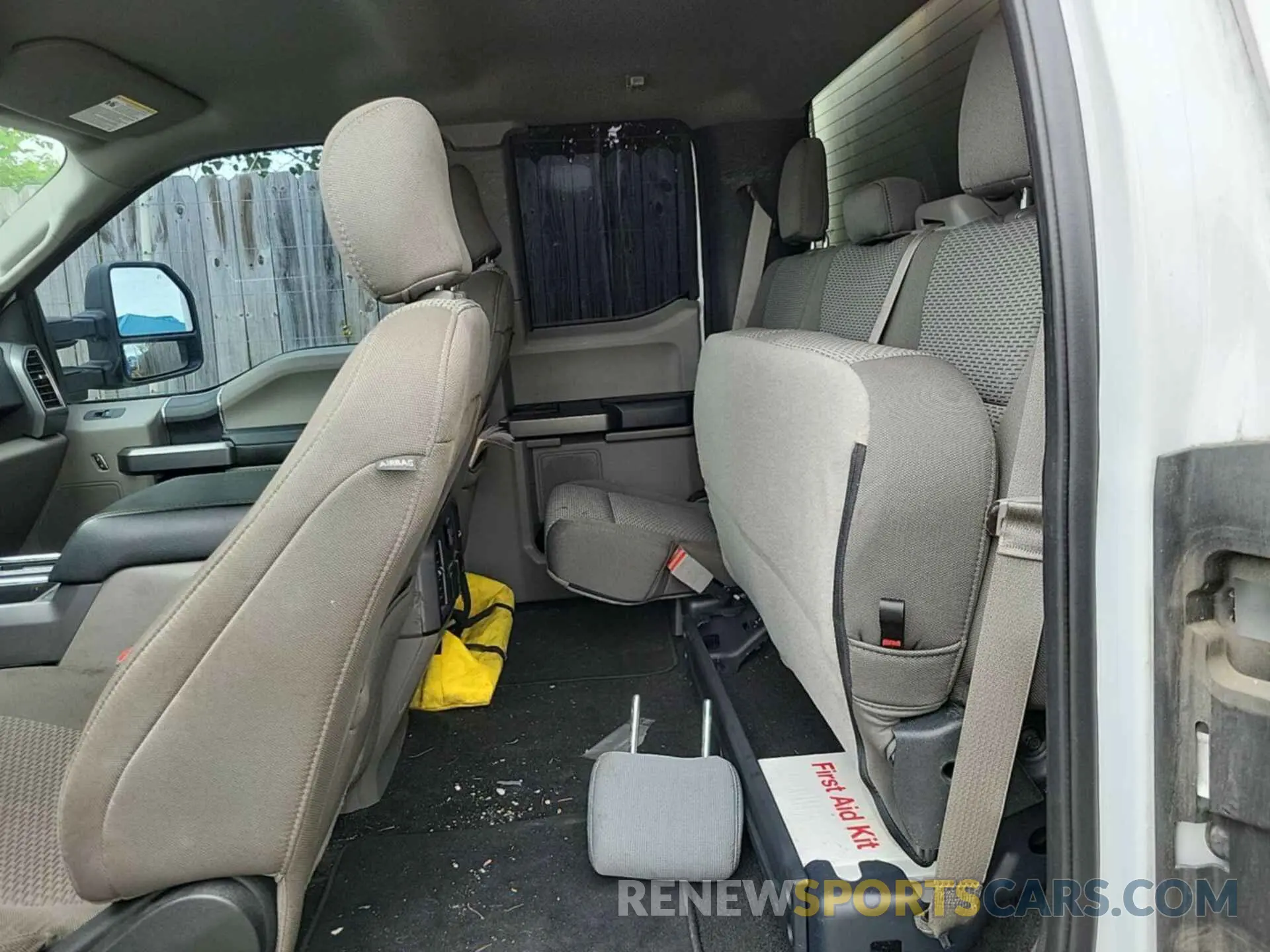 10 Photograph of a damaged car 1FTFX1E41KKE17934 FORD F150 2019