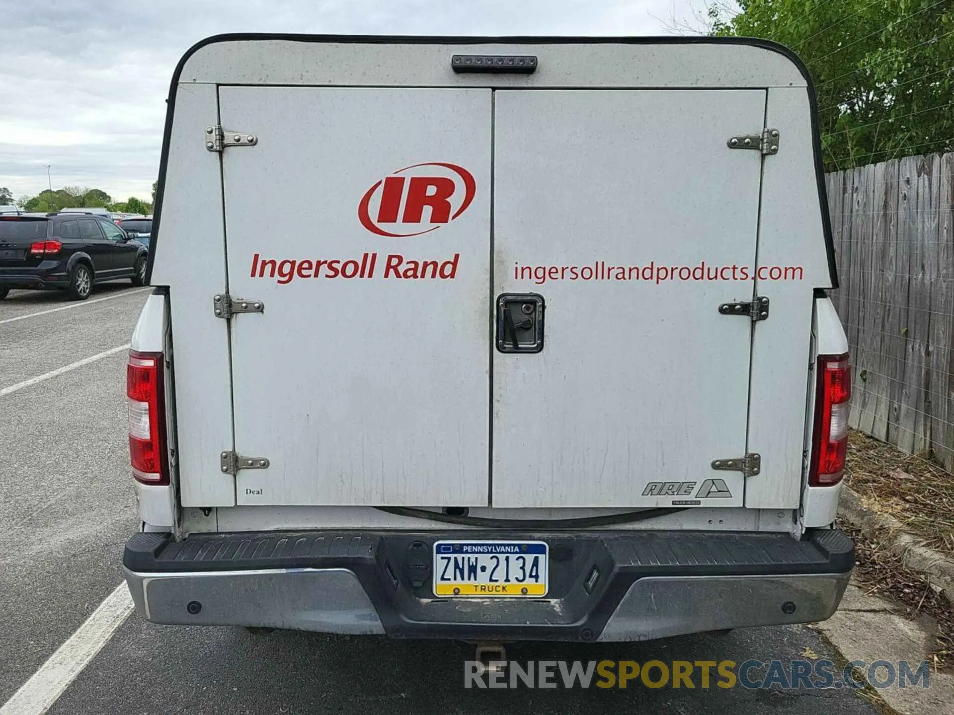21 Photograph of a damaged car 1FTFX1E41KKE17934 FORD F150 2019