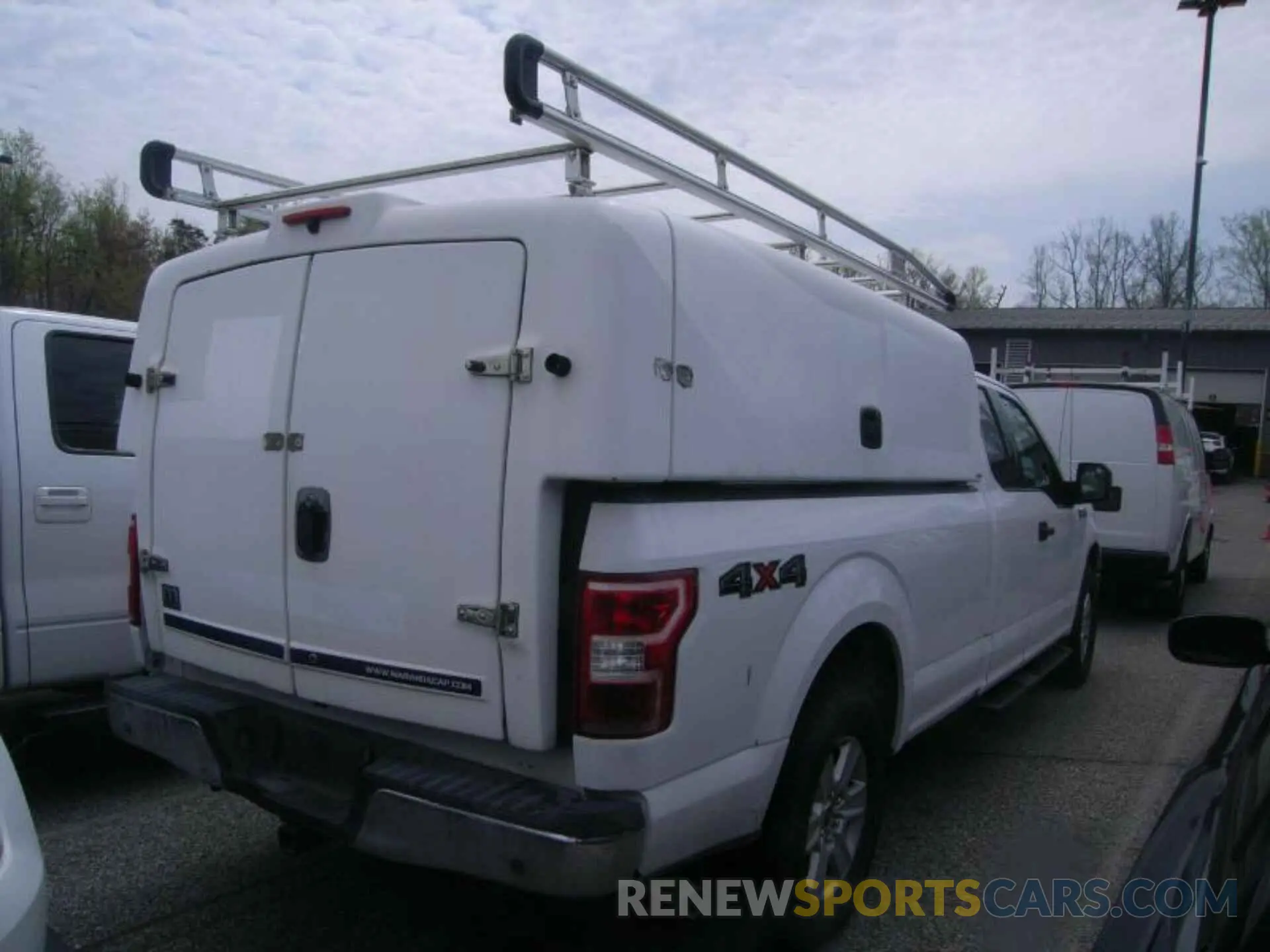 7 Фотография поврежденного автомобиля 1FTFX1E42KKC43470 FORD F150 2019