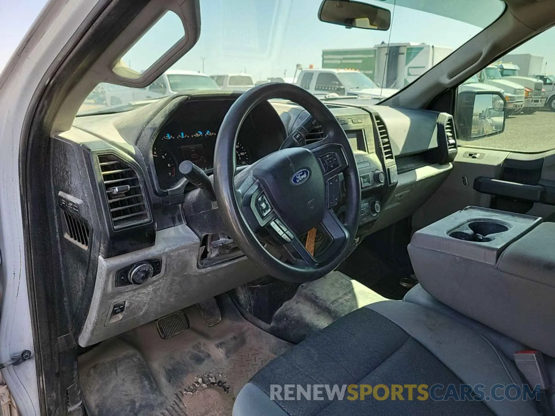 20 Фотография поврежденного автомобиля 1FTFX1E50KKE52828 FORD F150 2019