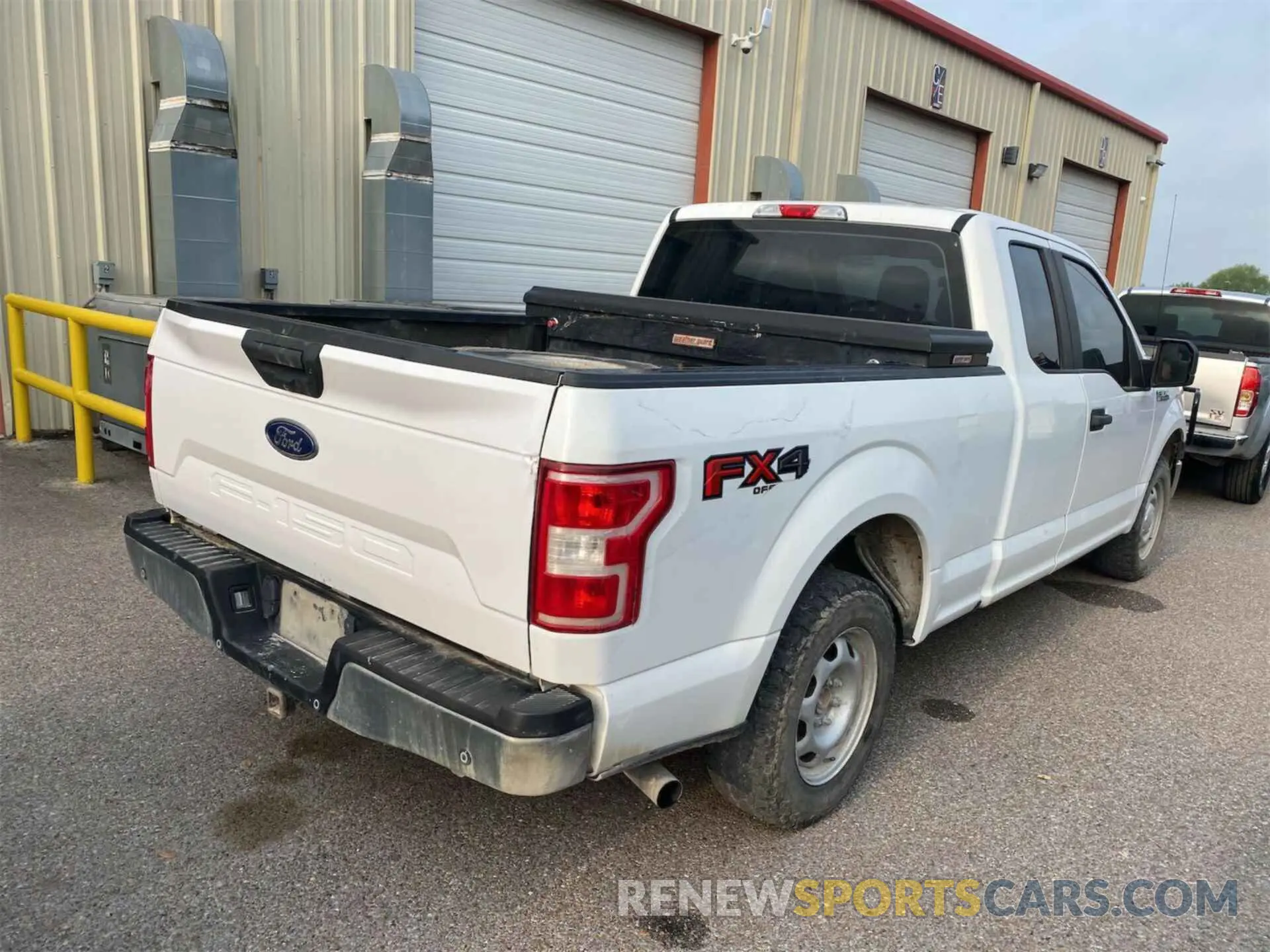 41 Photograph of a damaged car 1FTFX1E56KKE52560 FORD F150 2019