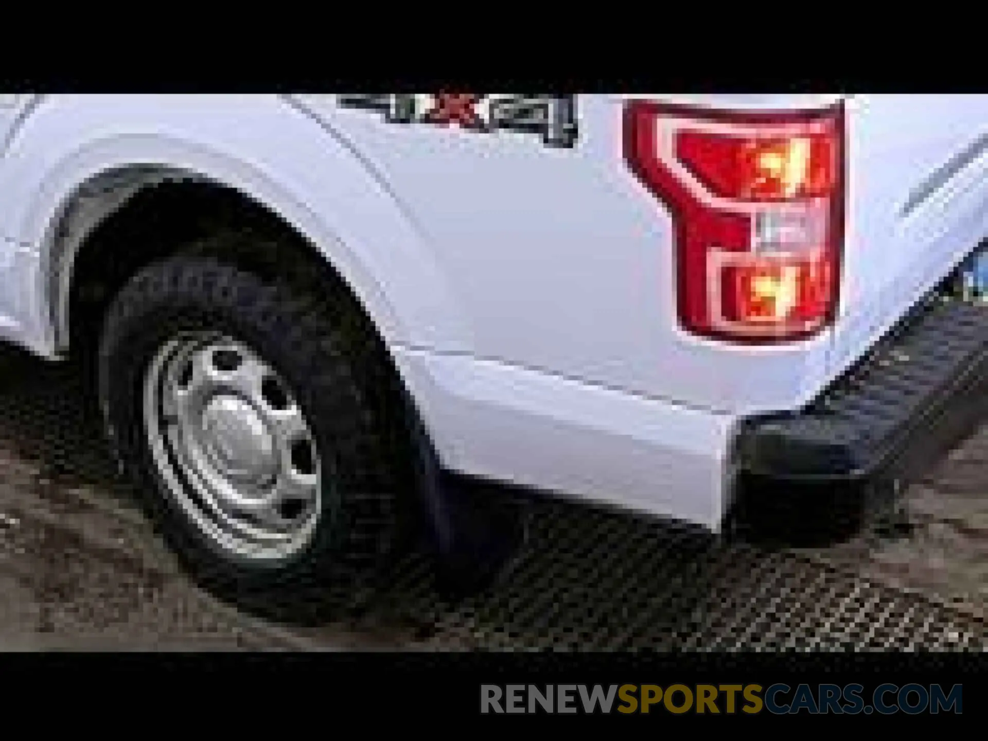 14 Photograph of a damaged car 1FTFX1E5XKKD00653 FORD F150 2019
