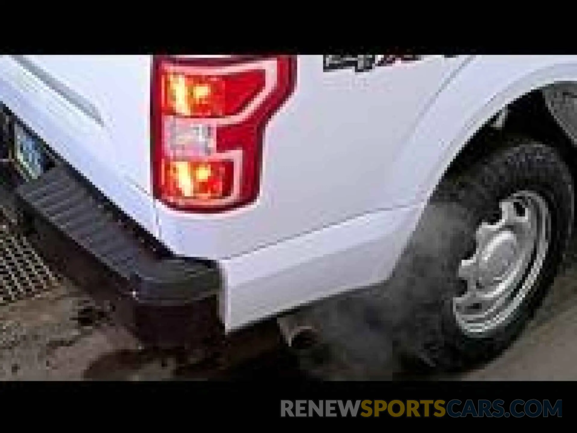 43 Photograph of a damaged car 1FTFX1E5XKKD00653 FORD F150 2019