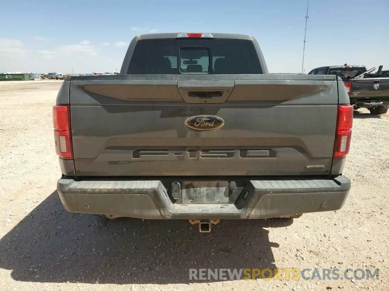 6 Фотография поврежденного автомобиля 1FTEW1E43LFC23074 FORD F150 2020