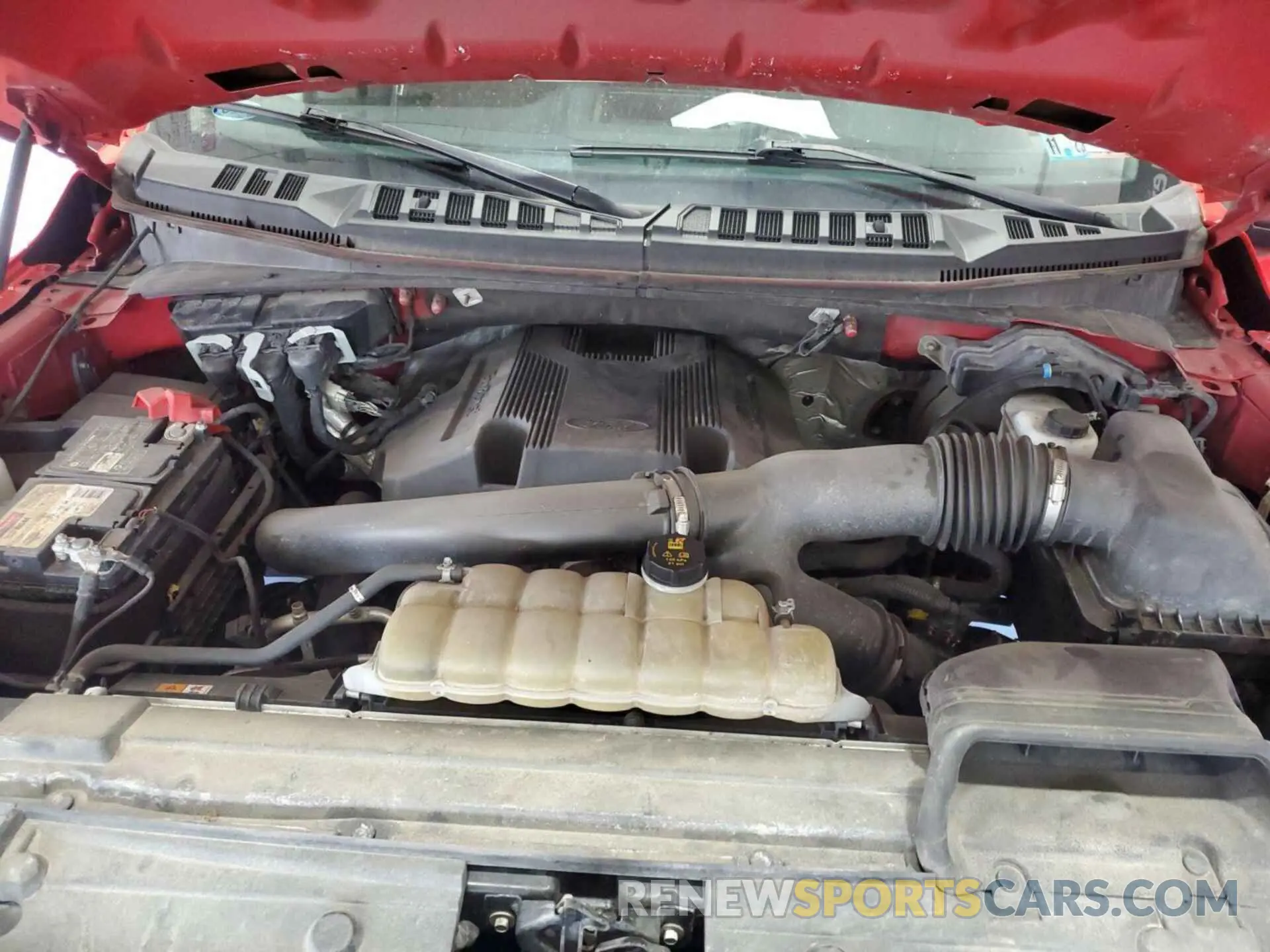 25 Photograph of a damaged car 1FTEW1E46LKE66871 FORD F150 2020