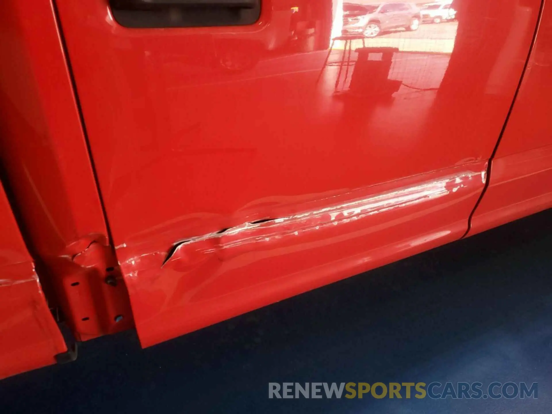 28 Photograph of a damaged car 1FTEW1E46LKE66871 FORD F150 2020