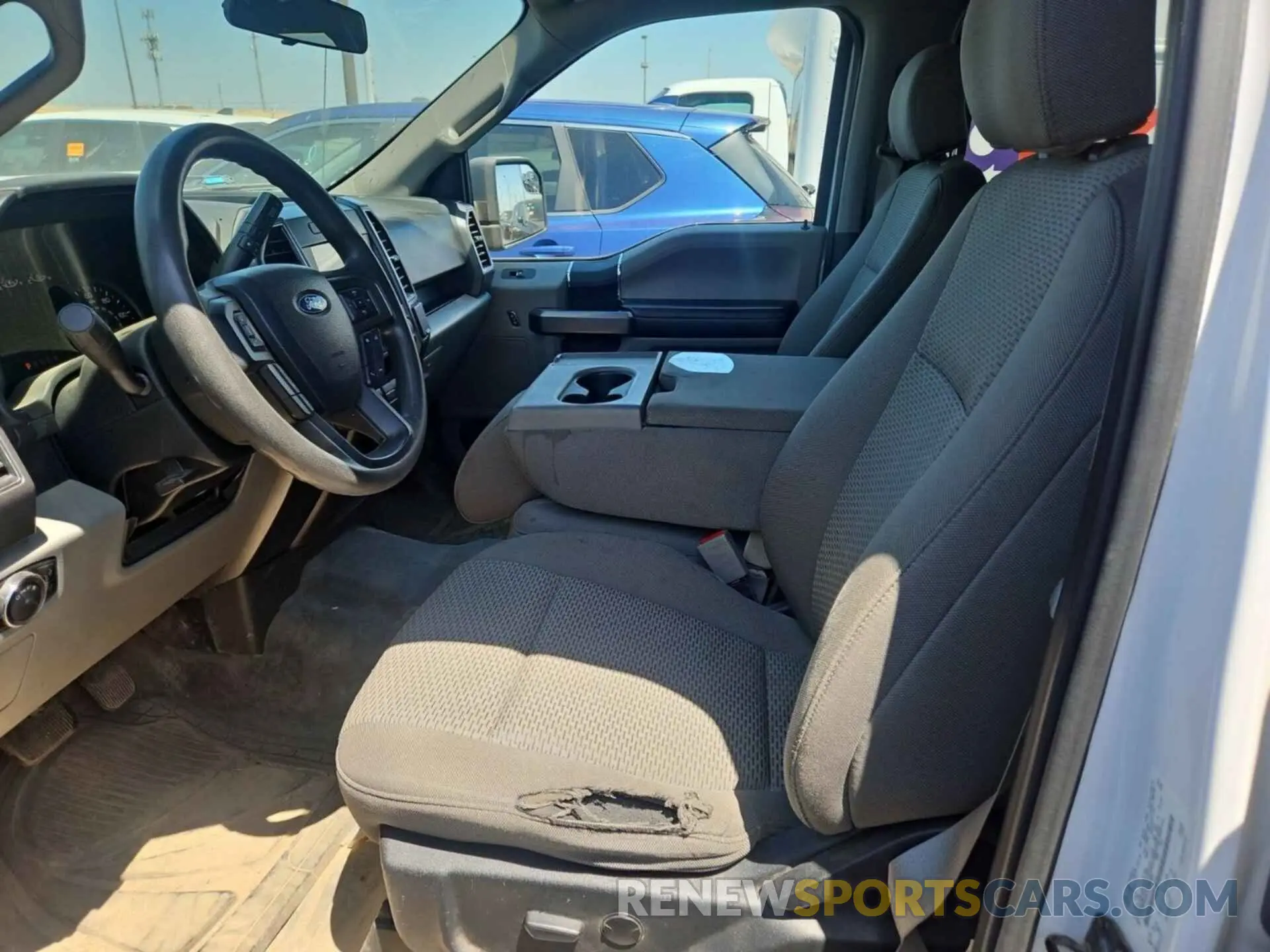 24 Photograph of a damaged car 1FTEW1E54LKD83593 FORD F150 2020