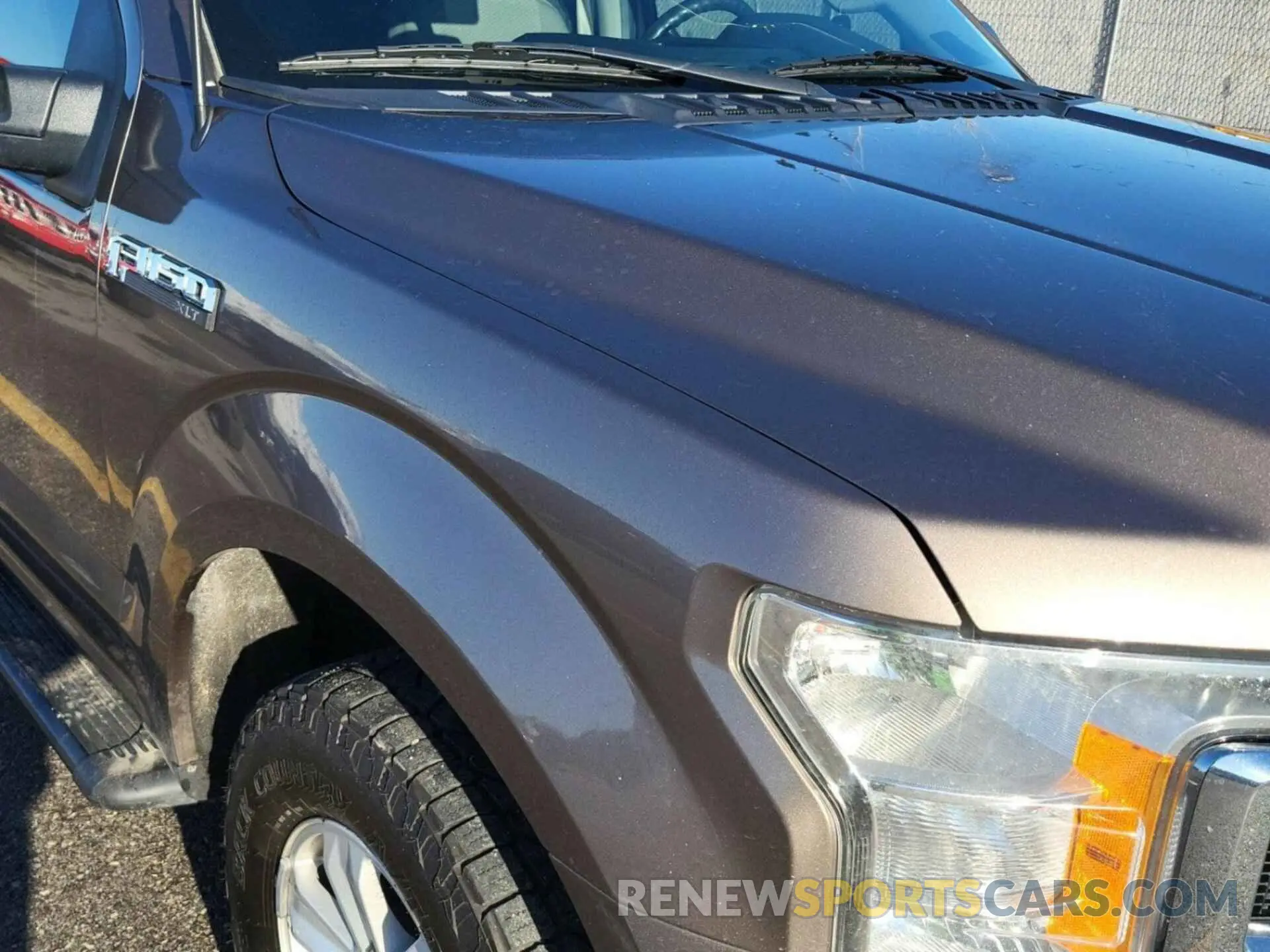 4 Photograph of a damaged car 1FTEW1EP3LKD10572 FORD F150 2020