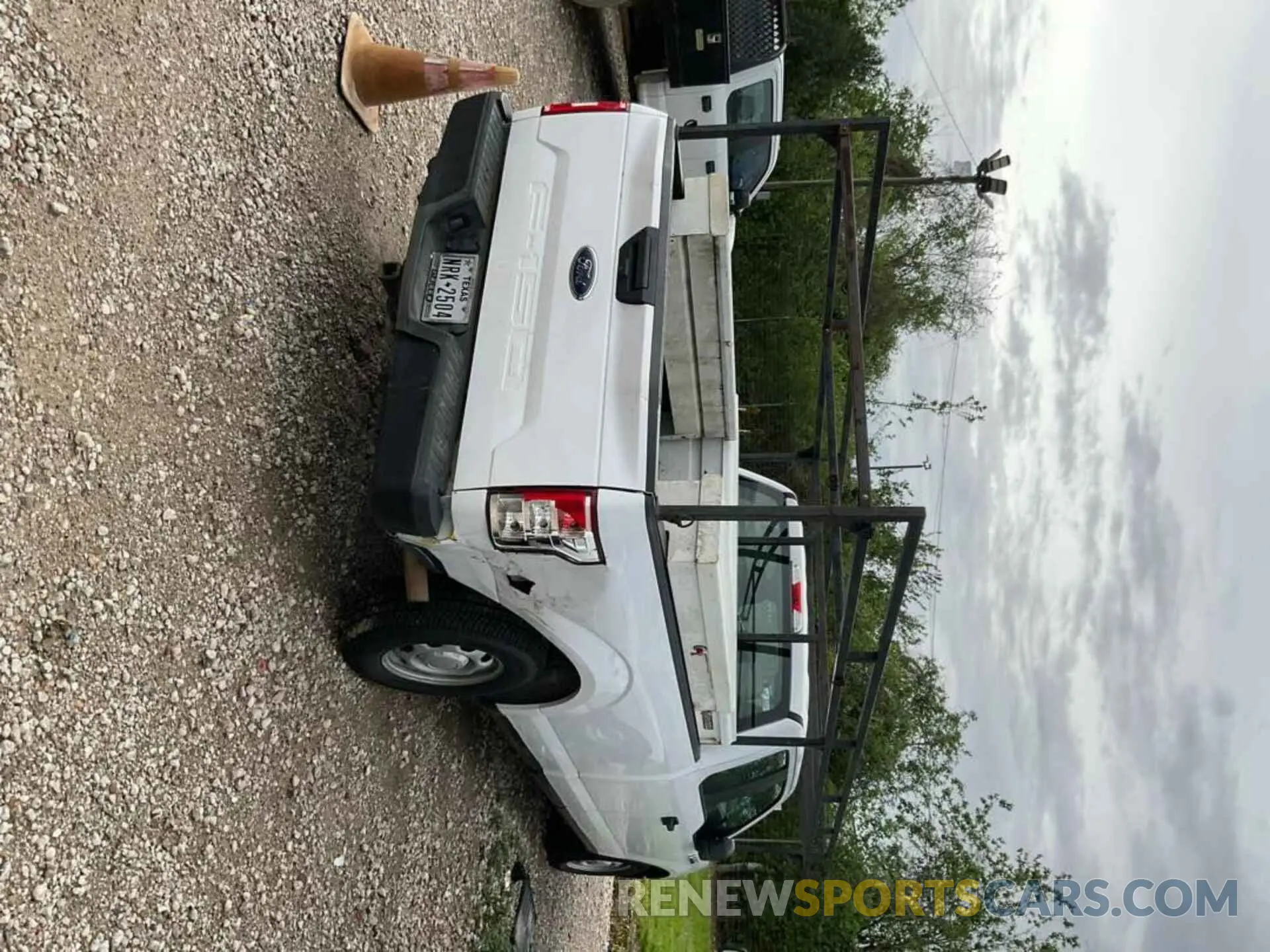 17 Фотография поврежденного автомобиля 1FTEX1C57LKE35766 FORD F150 2020