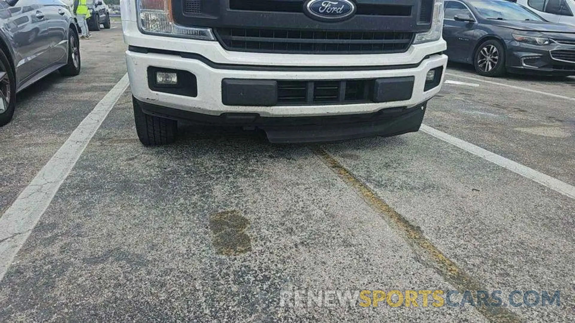 25 Photograph of a damaged car 1FTEX1CP0LKE26201 FORD F150 2020