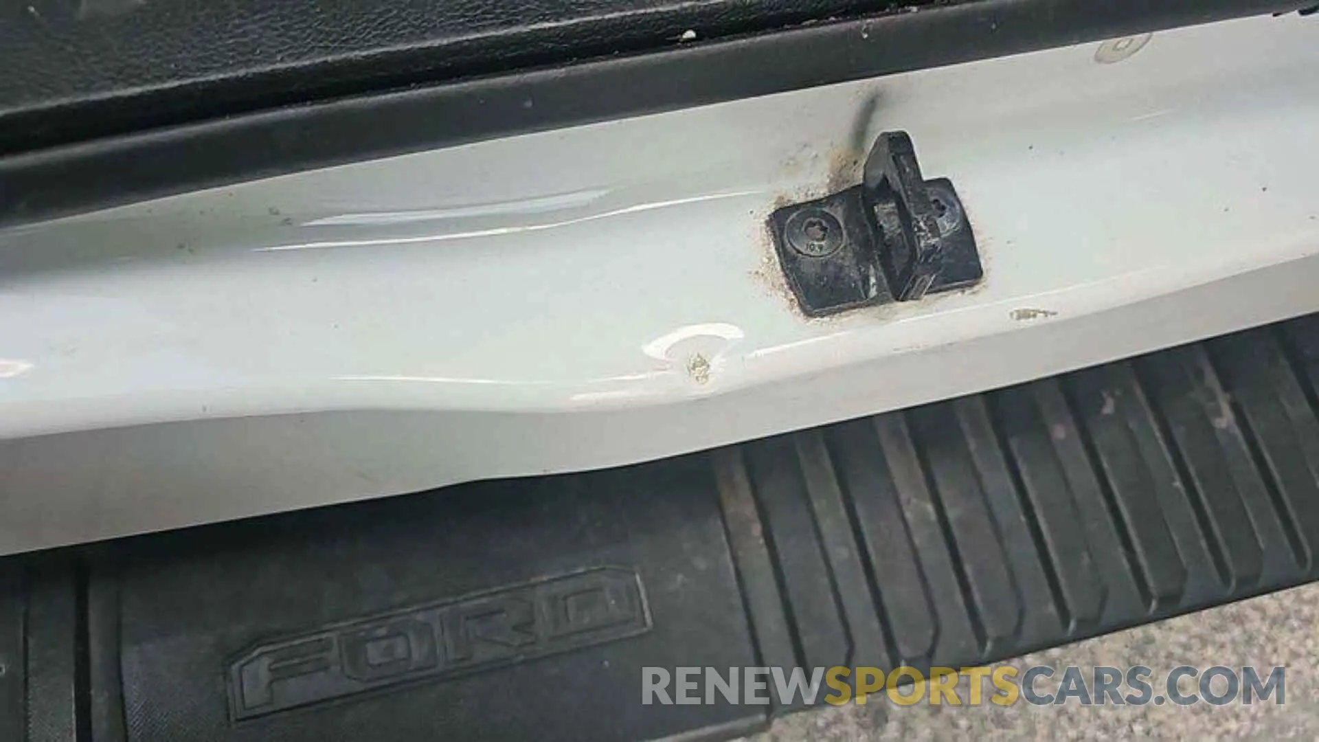 30 Photograph of a damaged car 1FTEX1CP0LKE26201 FORD F150 2020