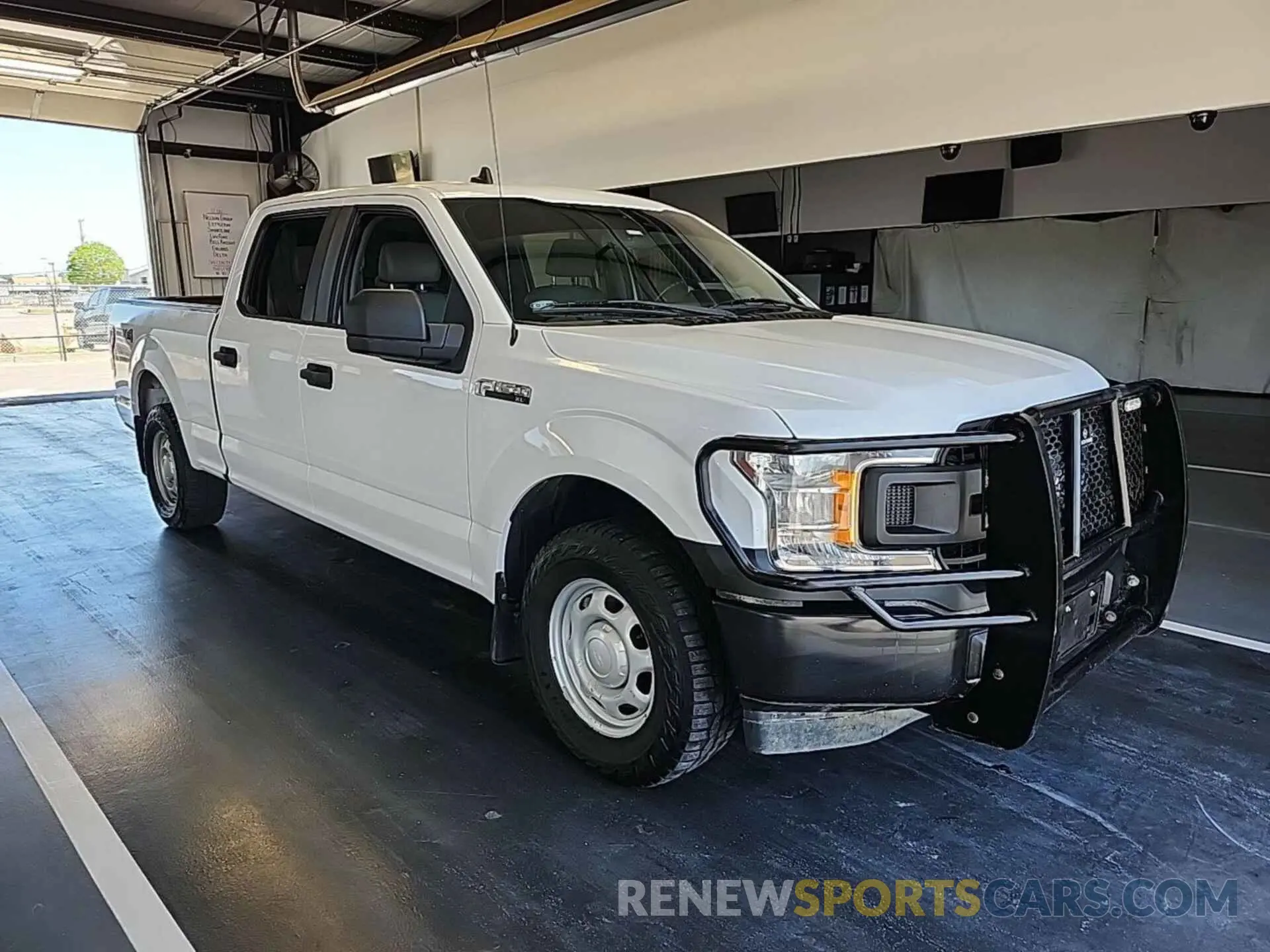 9 Фотография поврежденного автомобиля 1FTFW1E54LKD31627 FORD F150 2020